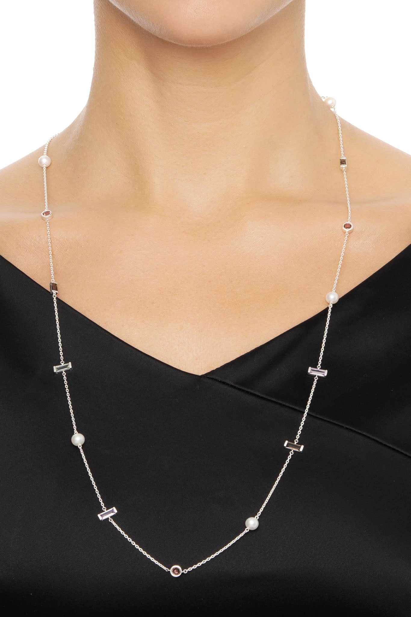 Efva Attling Dreams & Pearls Flow Necklace hopeinen kaulakoru