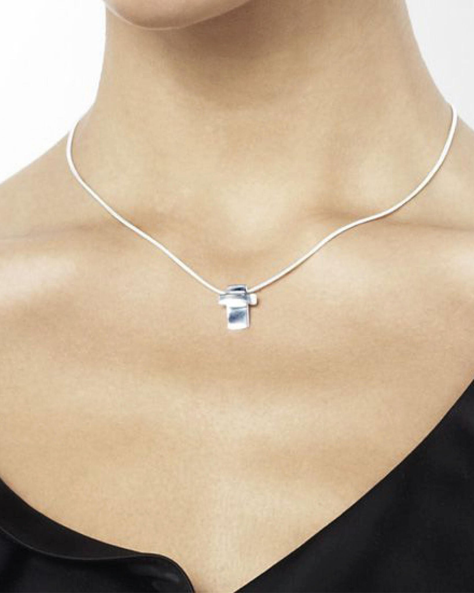 Efva Attling Little Silver Cross kaulakoru 40cm