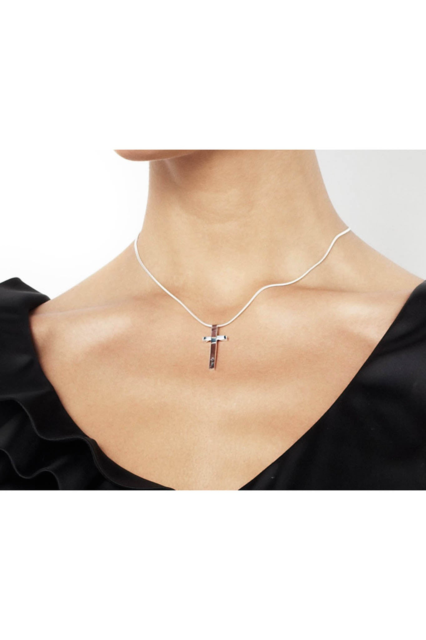 Efva Attling Little Simon Cross kaulakoru 40cm