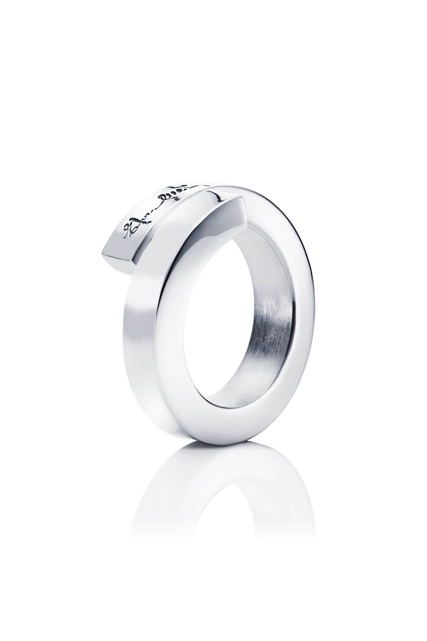 Efva Attling Twist ring hopeasormus 15,5