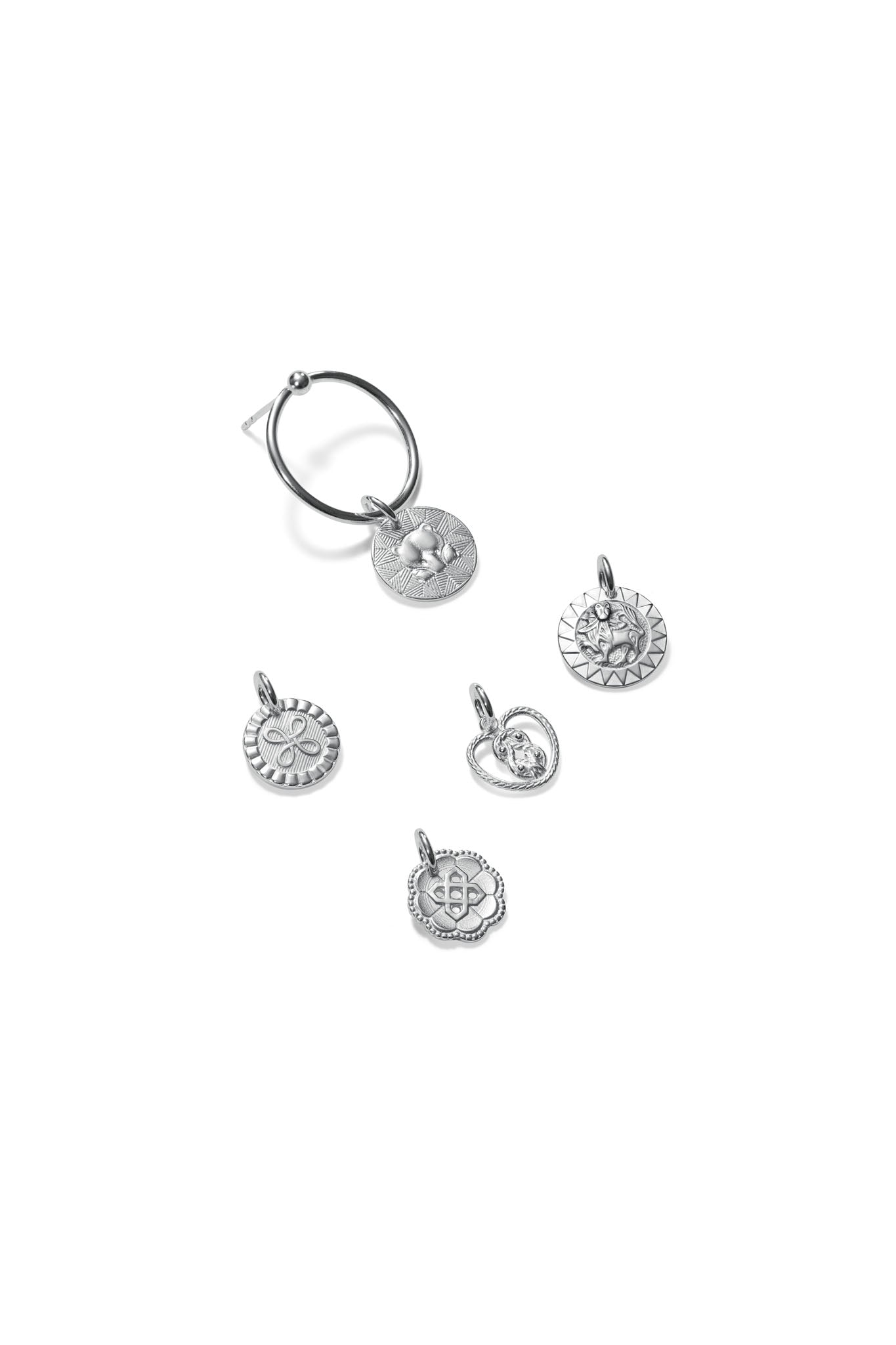 Kalevala Originals Amuletti hopeiset korvarenkaat Default Title