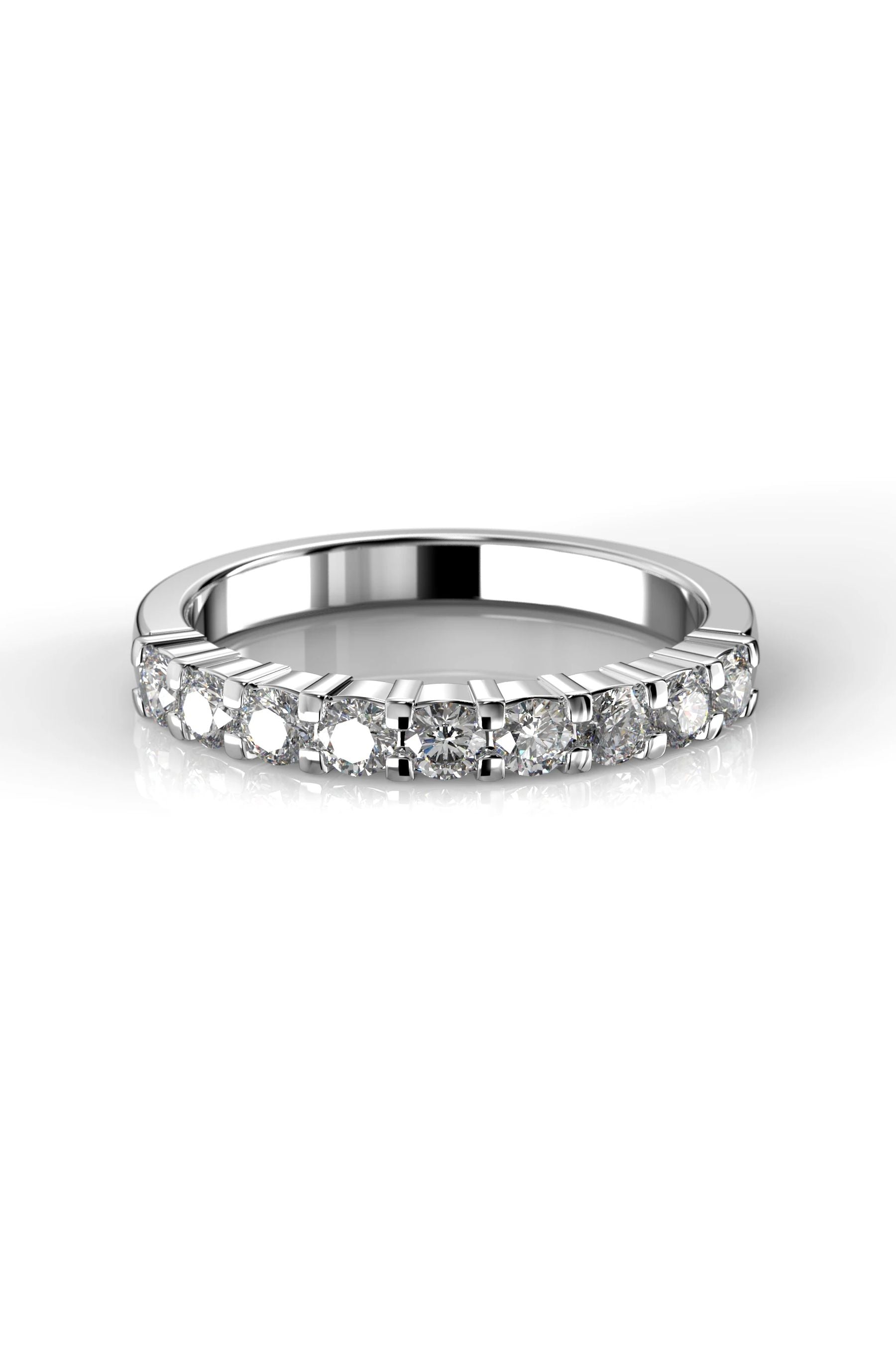 Festive Sophia 9x0,05ct 15,5