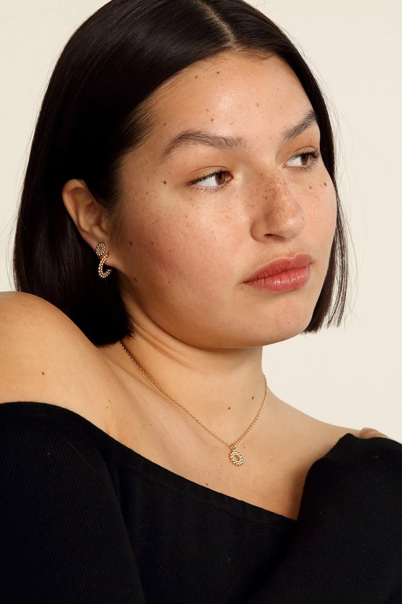 Kalevala Valoisa pronssiset korvakorut