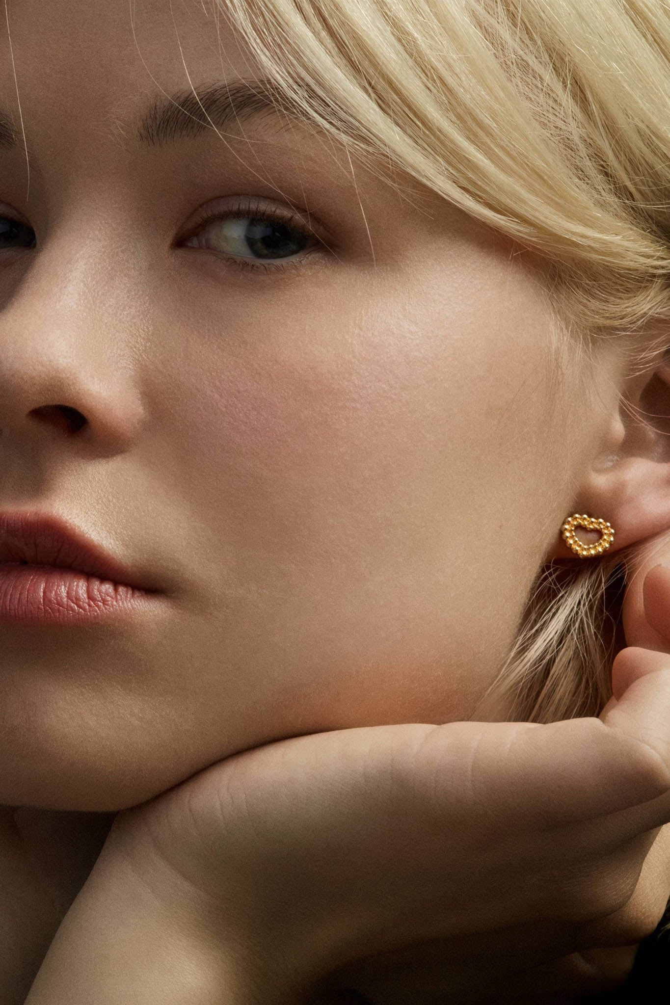 Kalevala Valoisa pronssiset korvakorut Default Title