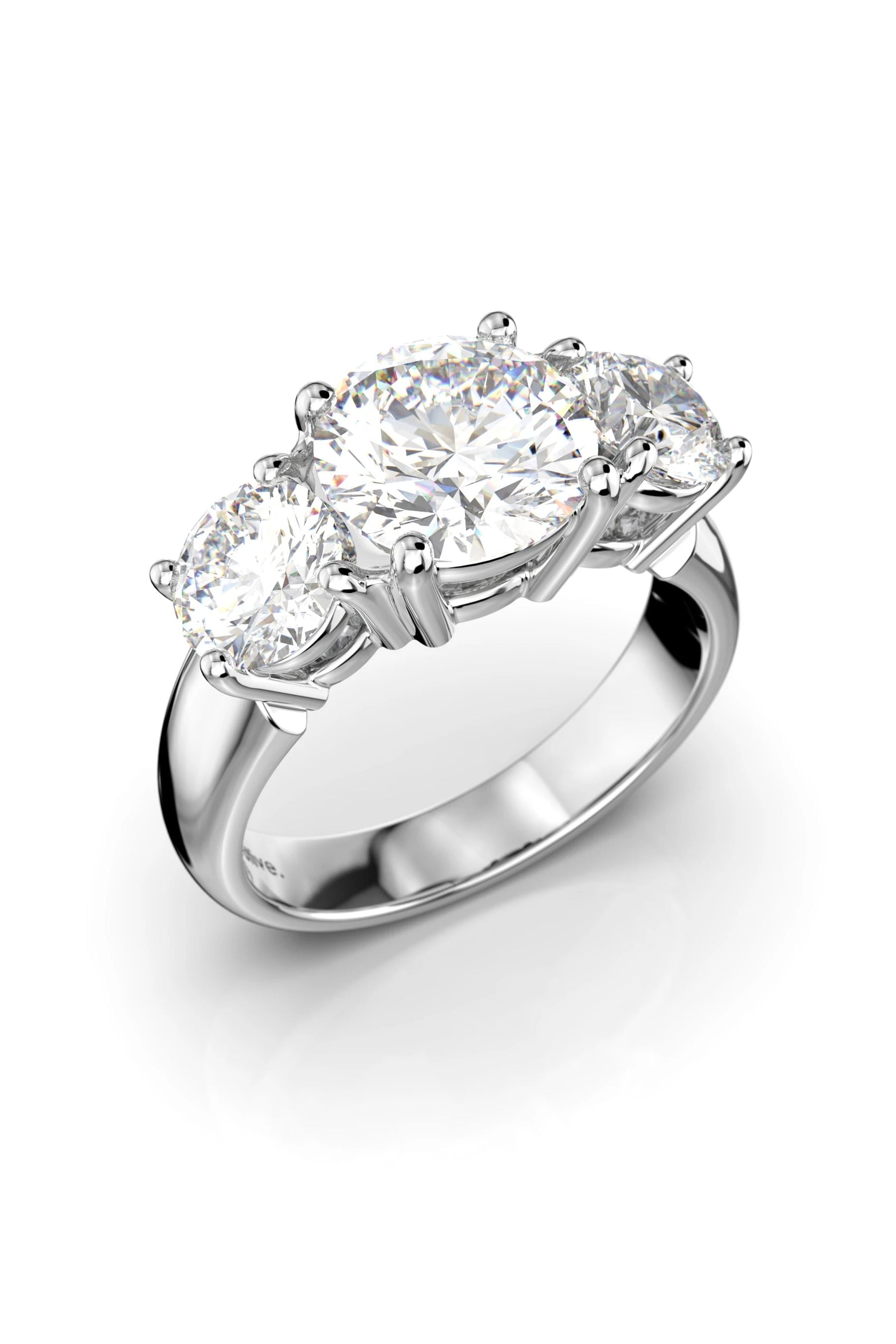 Festive Trilogy Soft 2,00ct + 2x0,70ct 15,5