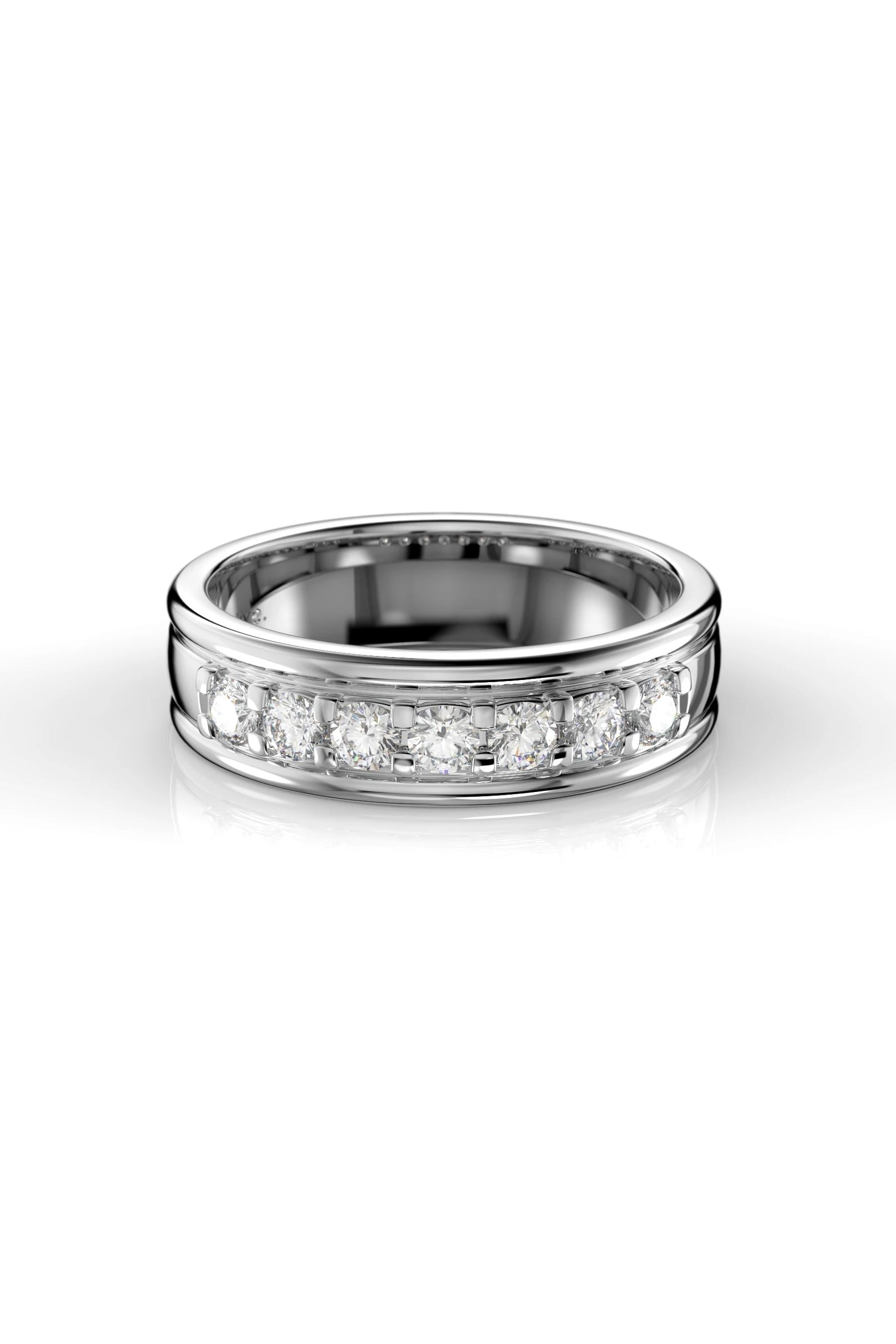 Festive Sophia Triple 7x0,05ct 15,5