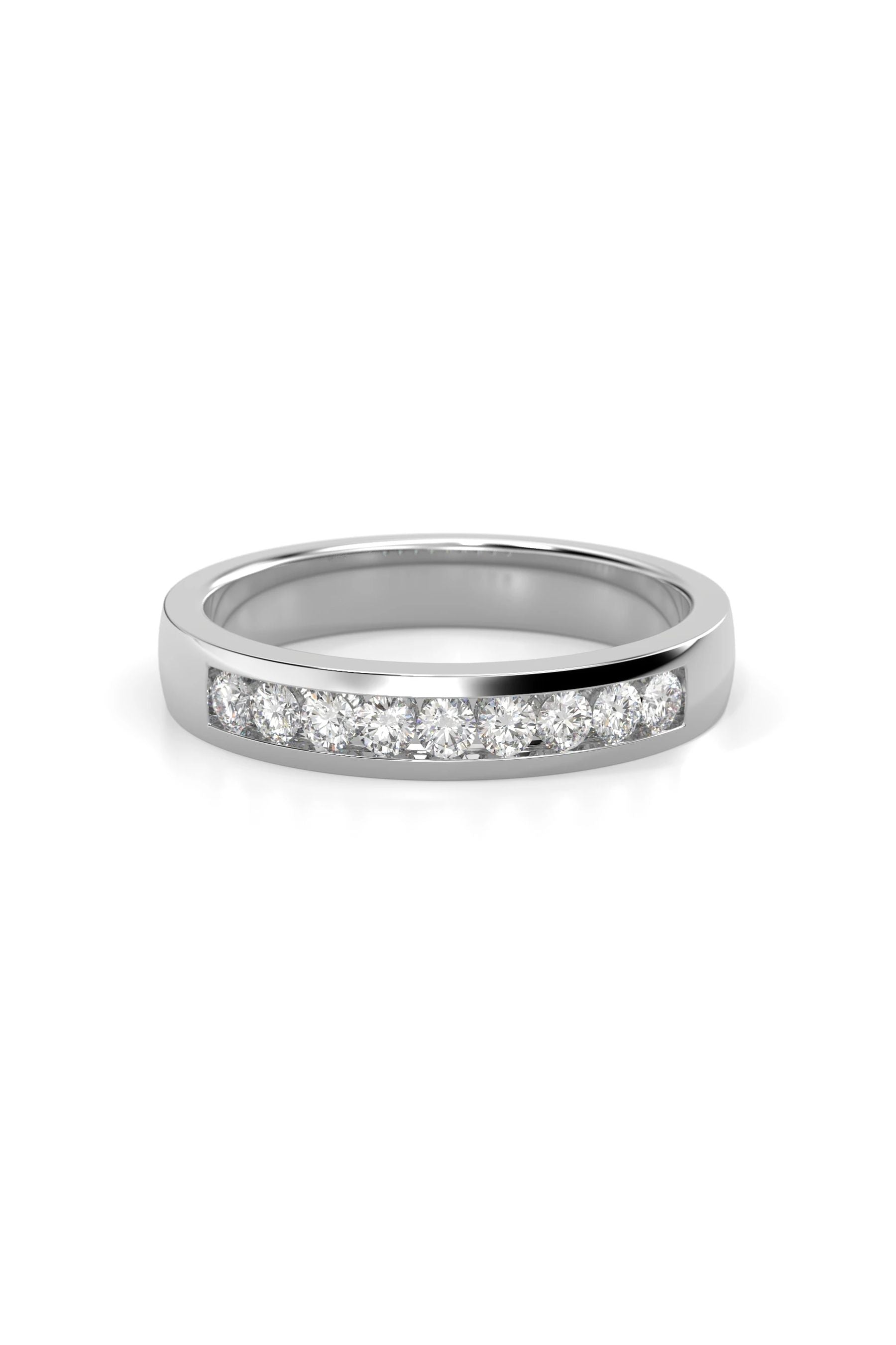 Festive Venice 9x0,03ct 15,5