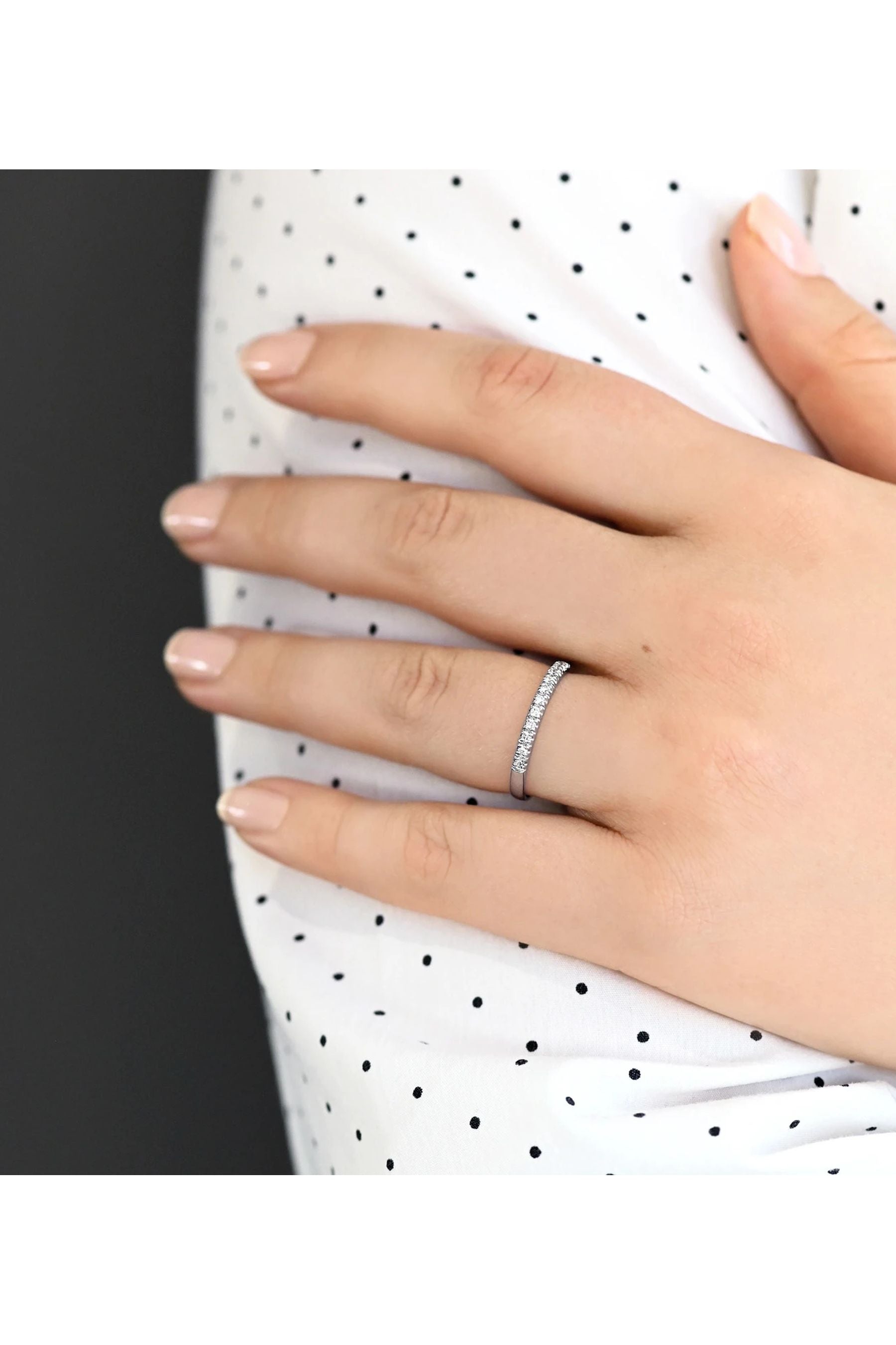 Festive Juliette 13x0,01ct 15,5