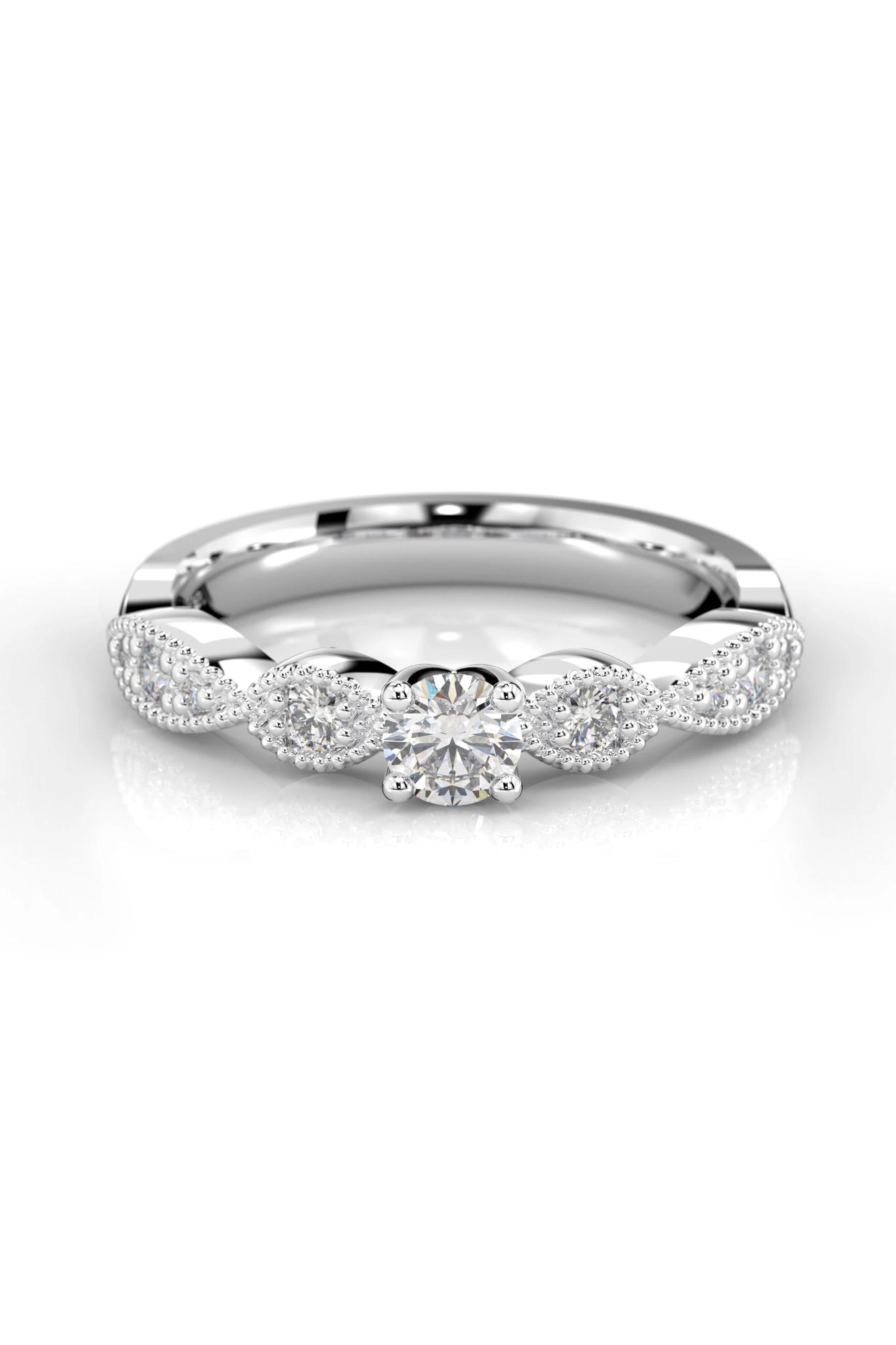 Festive Esther 0,19ct + 4x0,03ct + 4x0,01ct 15,5