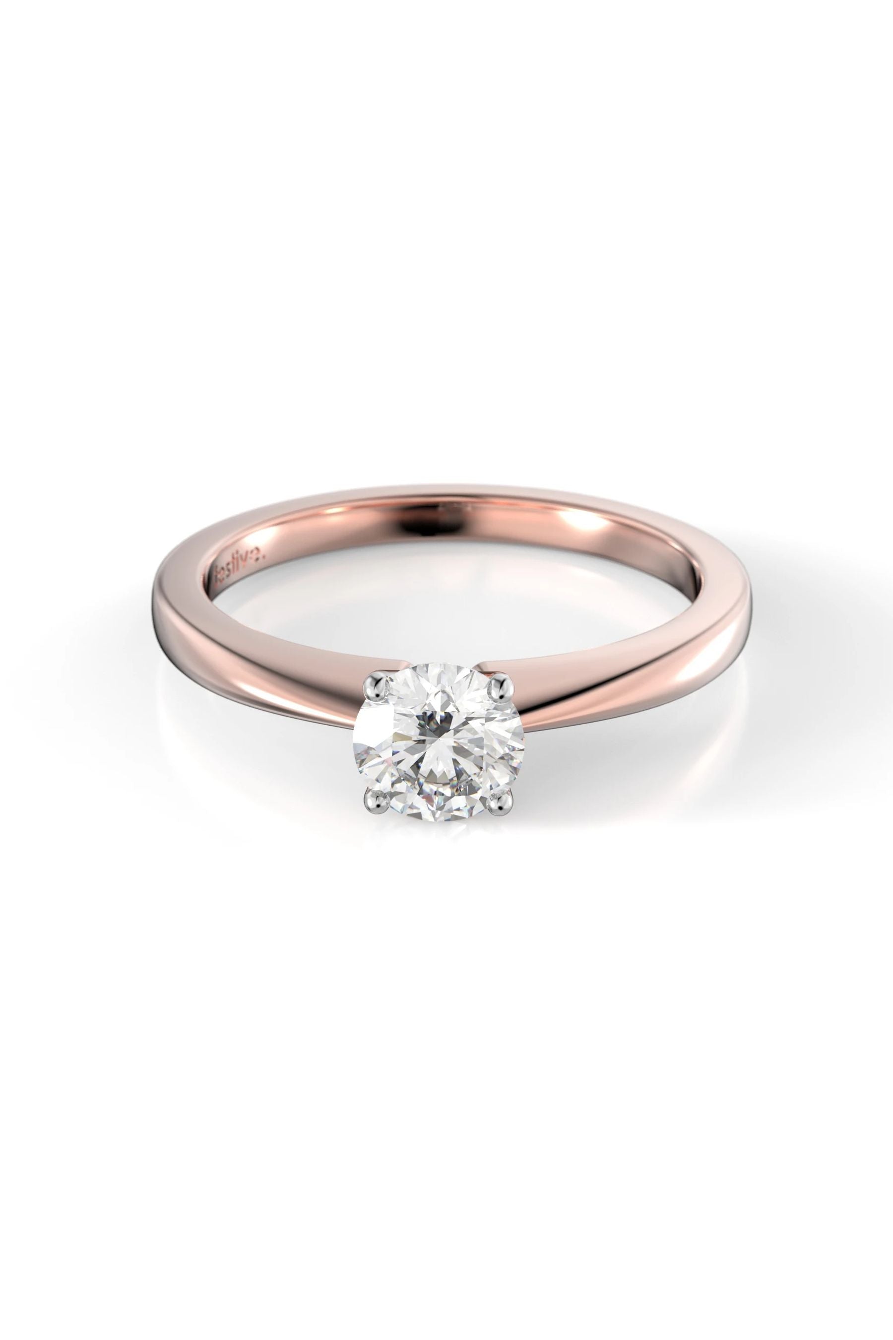 Festive Vanessa 4kr 0,50ct 15,5