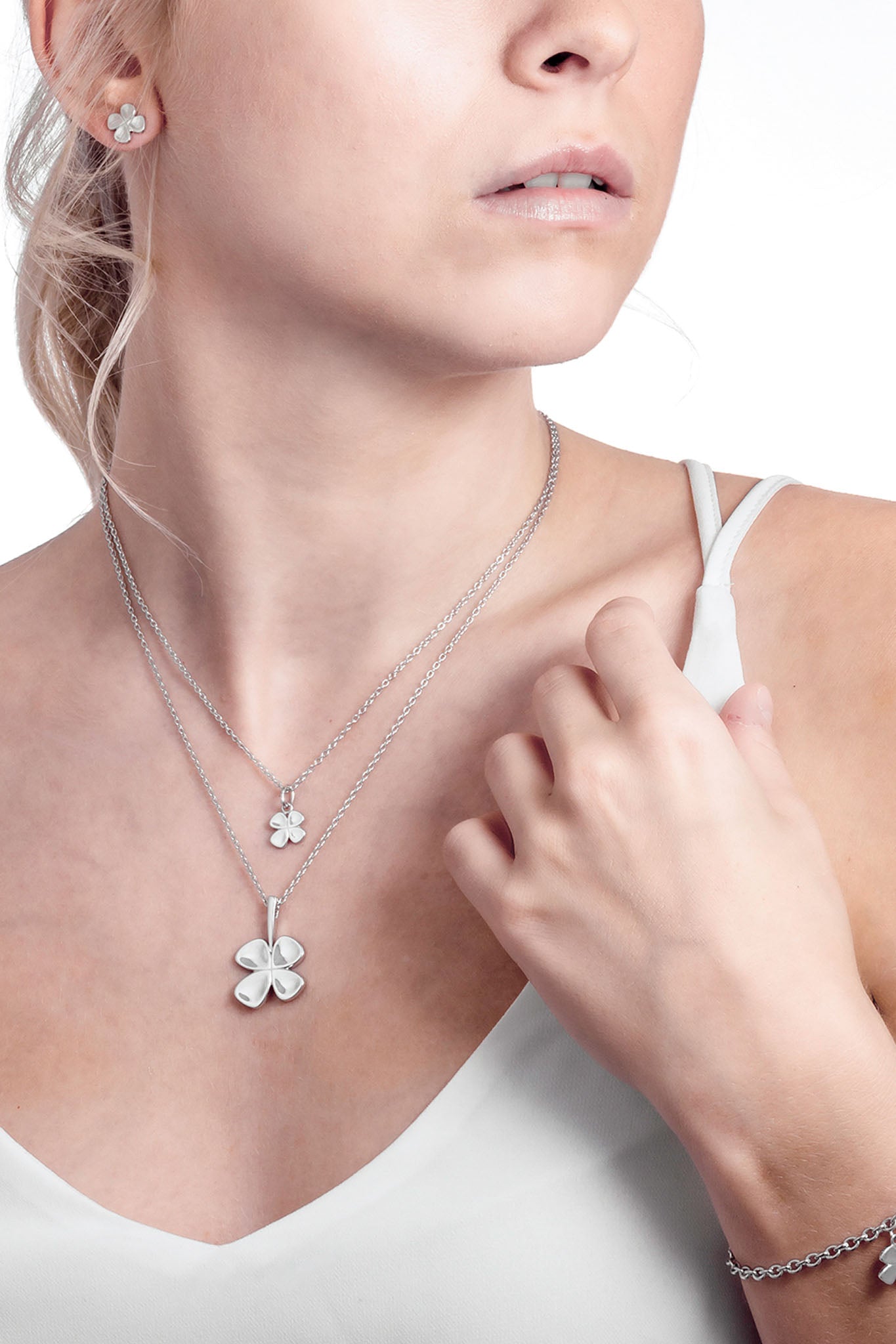 Lumoava Onnekas kaulakoru Säädettävä:42/45cm