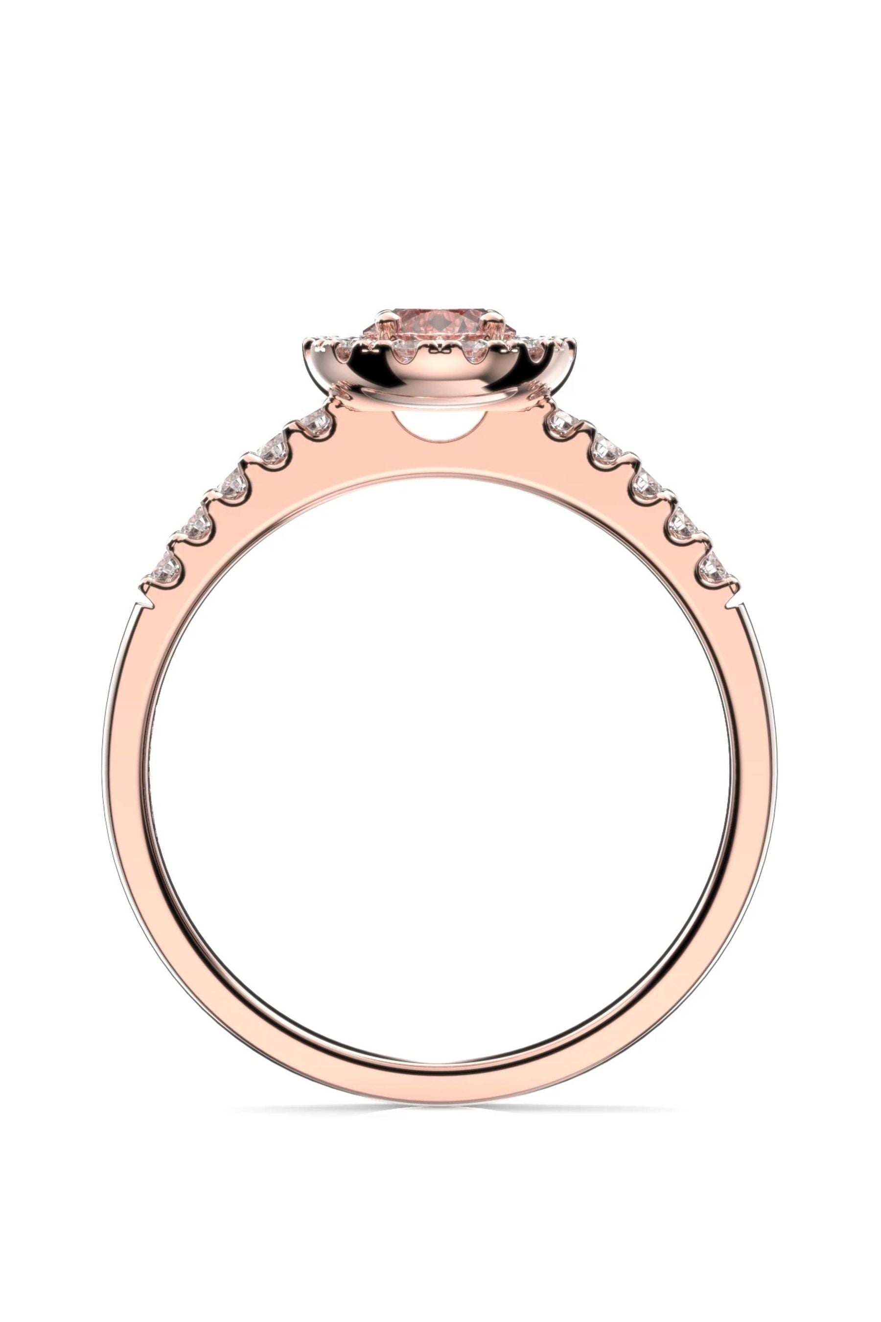 Festive Isabella Halo Morganiitti + 22x0,01ct 15,5