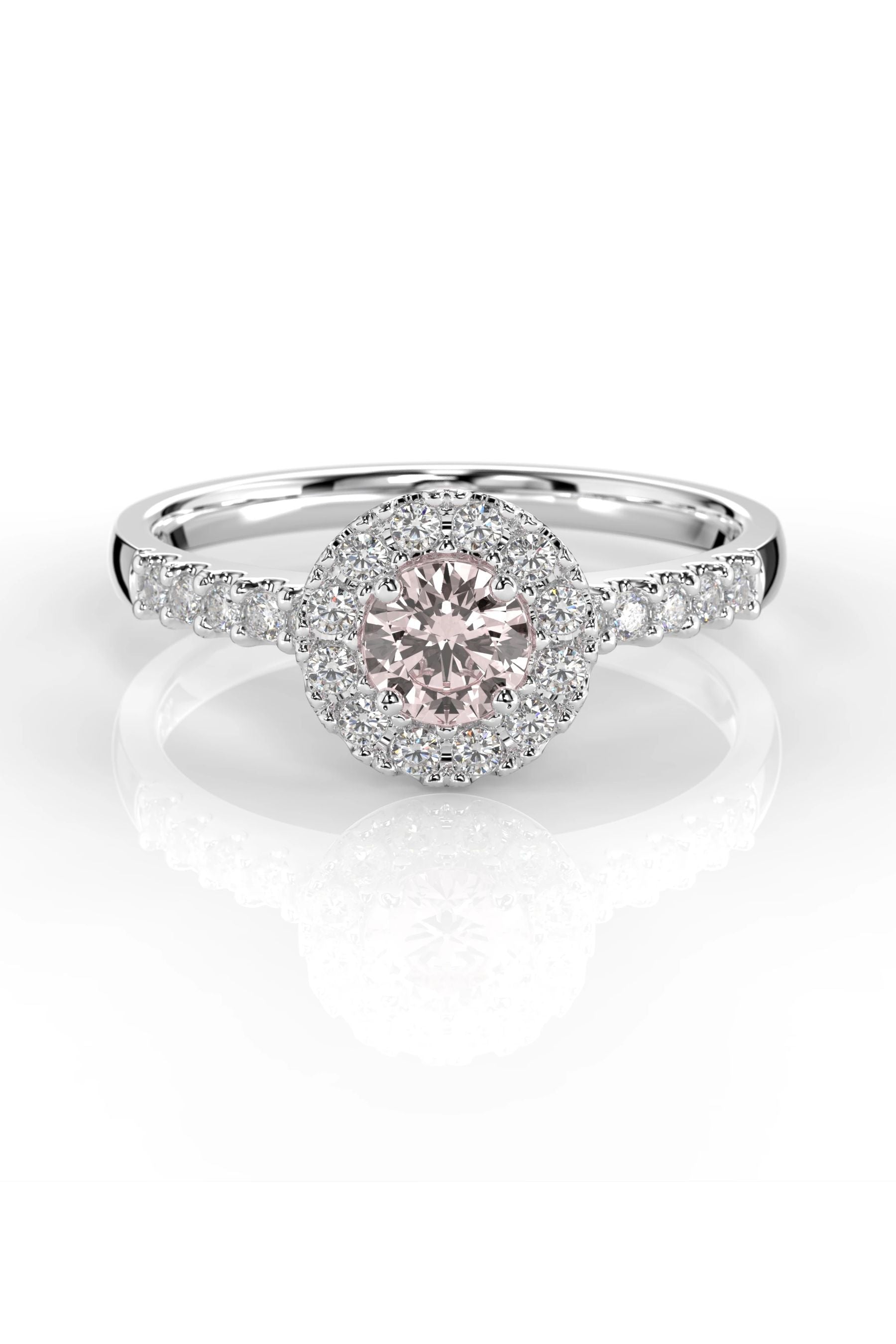 Festive Isabella Halo Morganiitti + 22x0,01ct 15,5