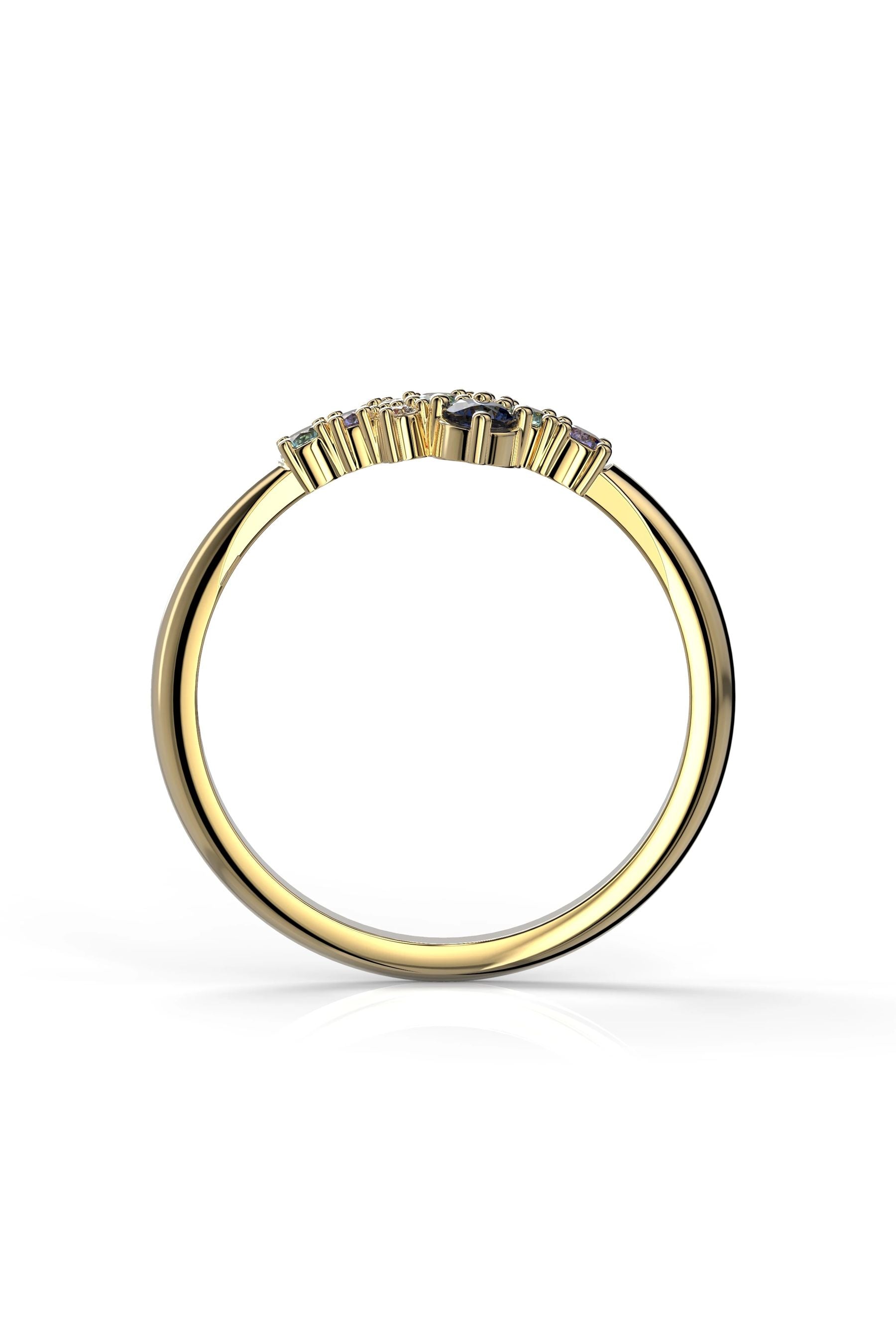 Festive Nelly Blue 3x0,01ct + Sinisafiiri + Topaasi 15,5