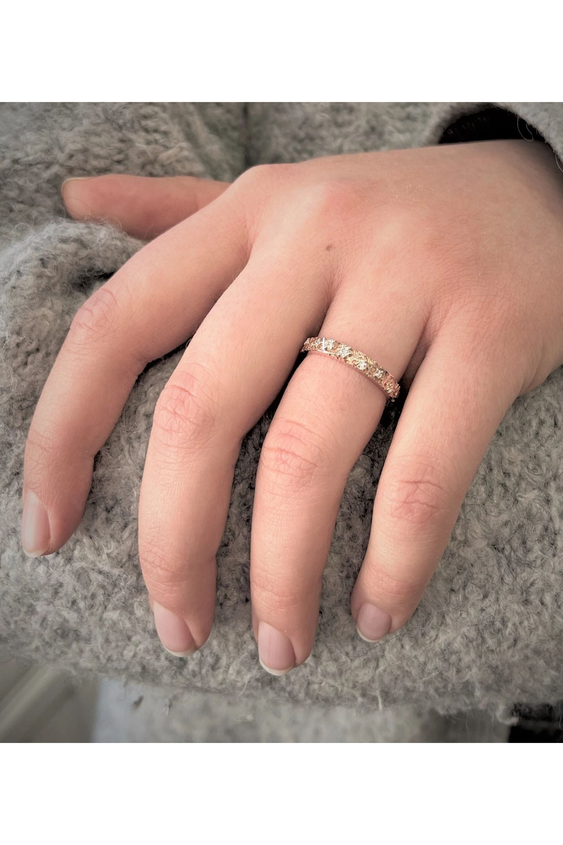 Festive Routa 0,03ct + 2x0,02ct + 4x0,01ct 15,5