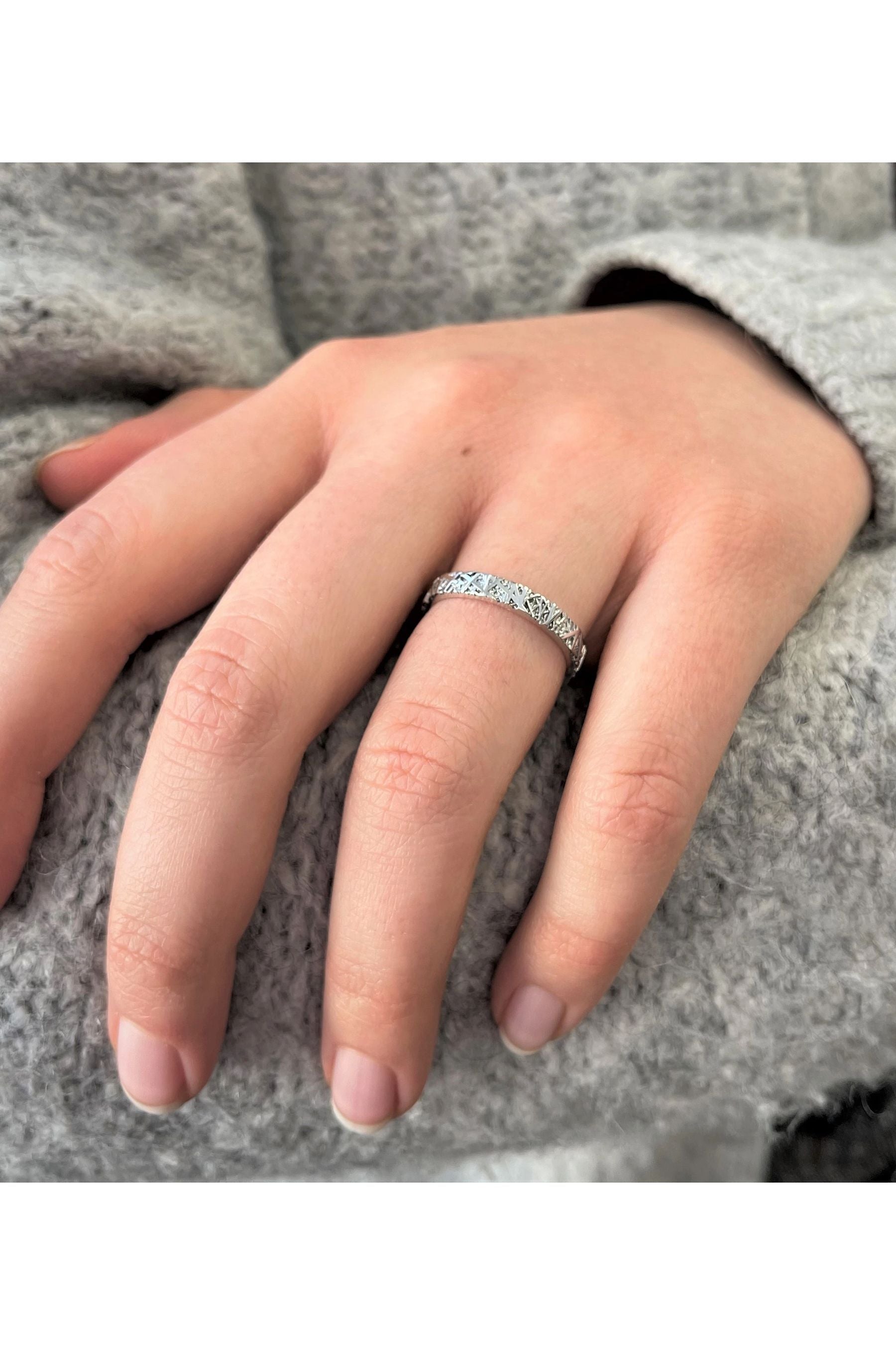 Festive Routa 3mm 15,5