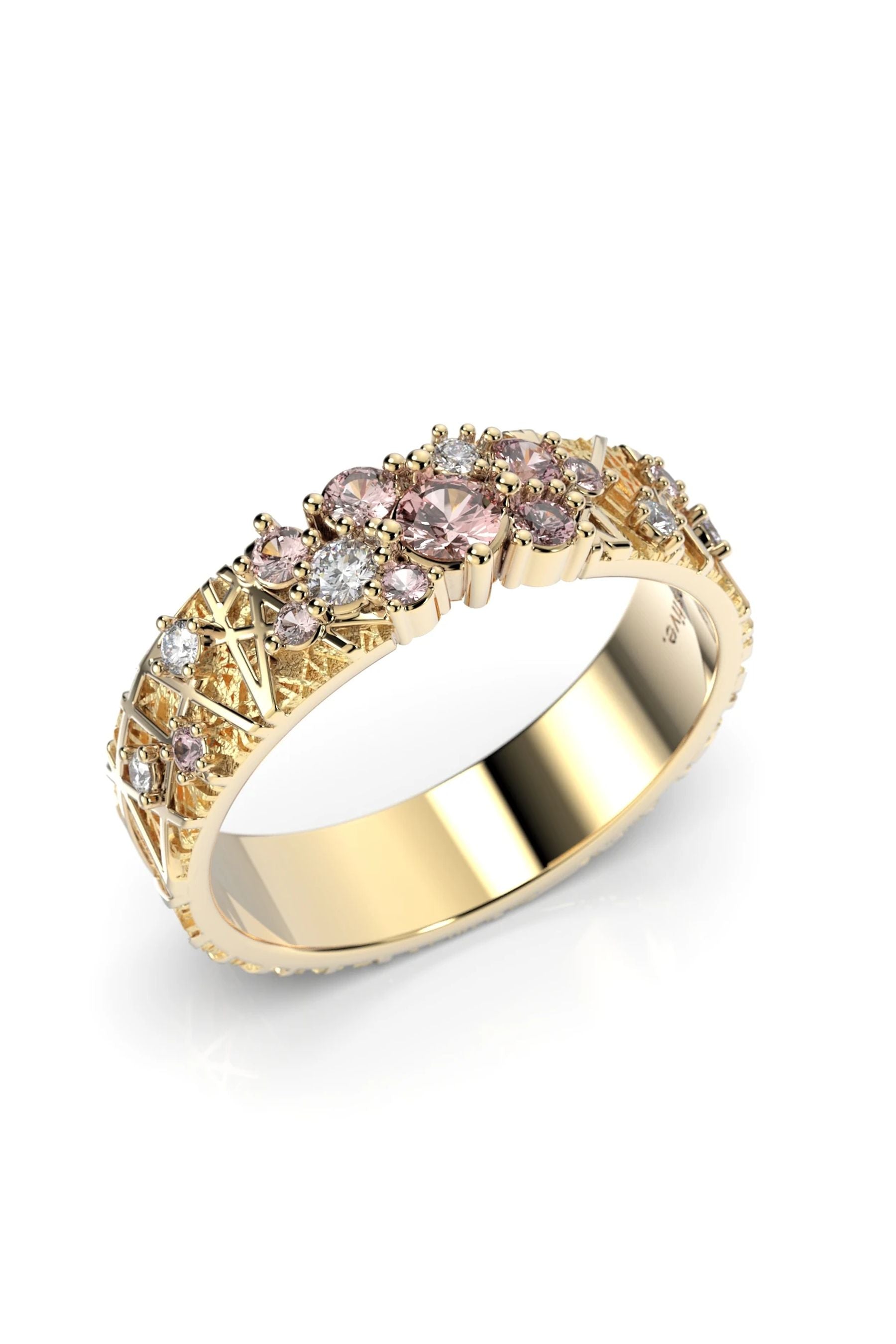 Festive Routa Rakka Pink 0,03ct + 5x0,01 + Pinkki Safiiri + Turmaliini 15,5