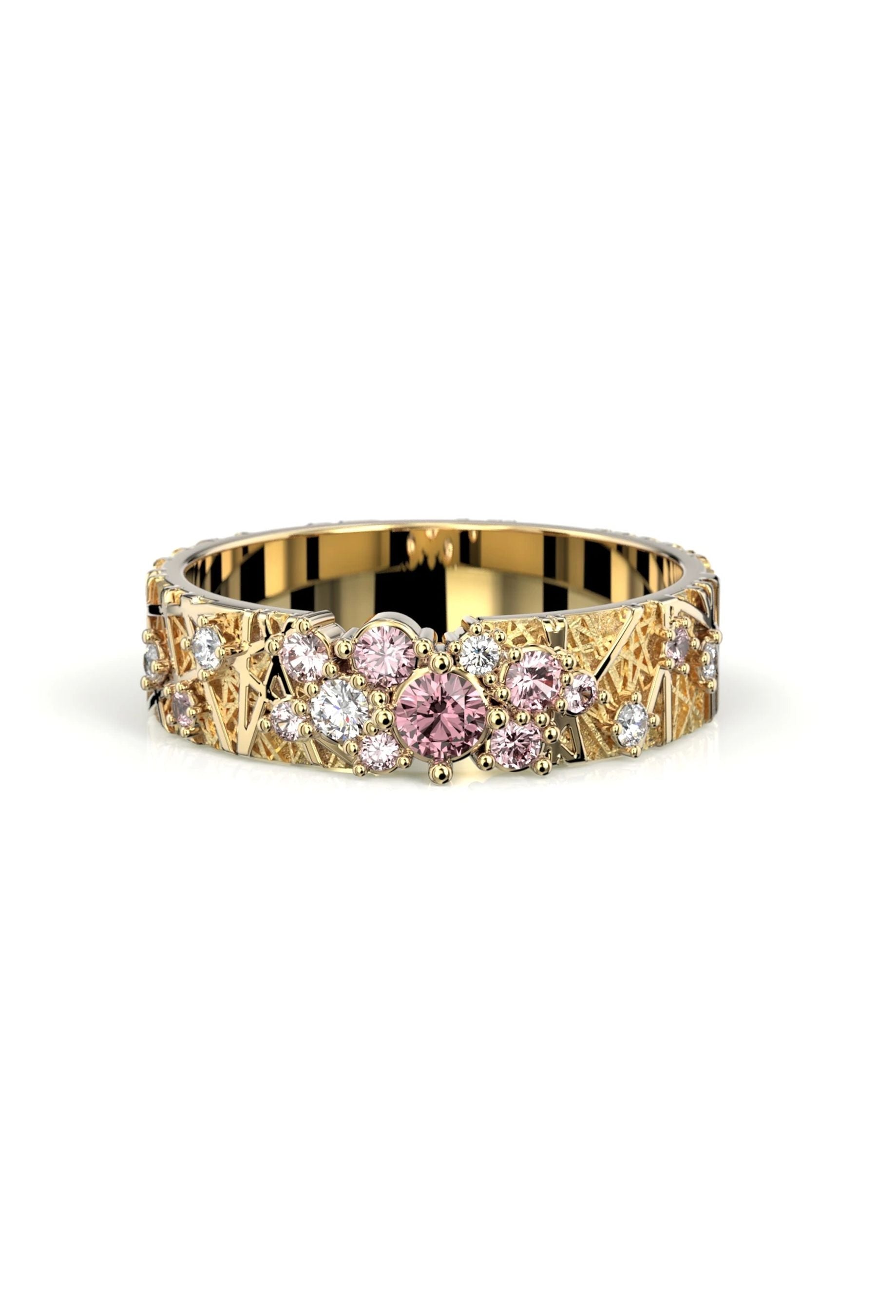 Festive Routa Rakka Pink 0,03ct + 5x0,01 + Pinkki Safiiri + Turmaliini 15,5