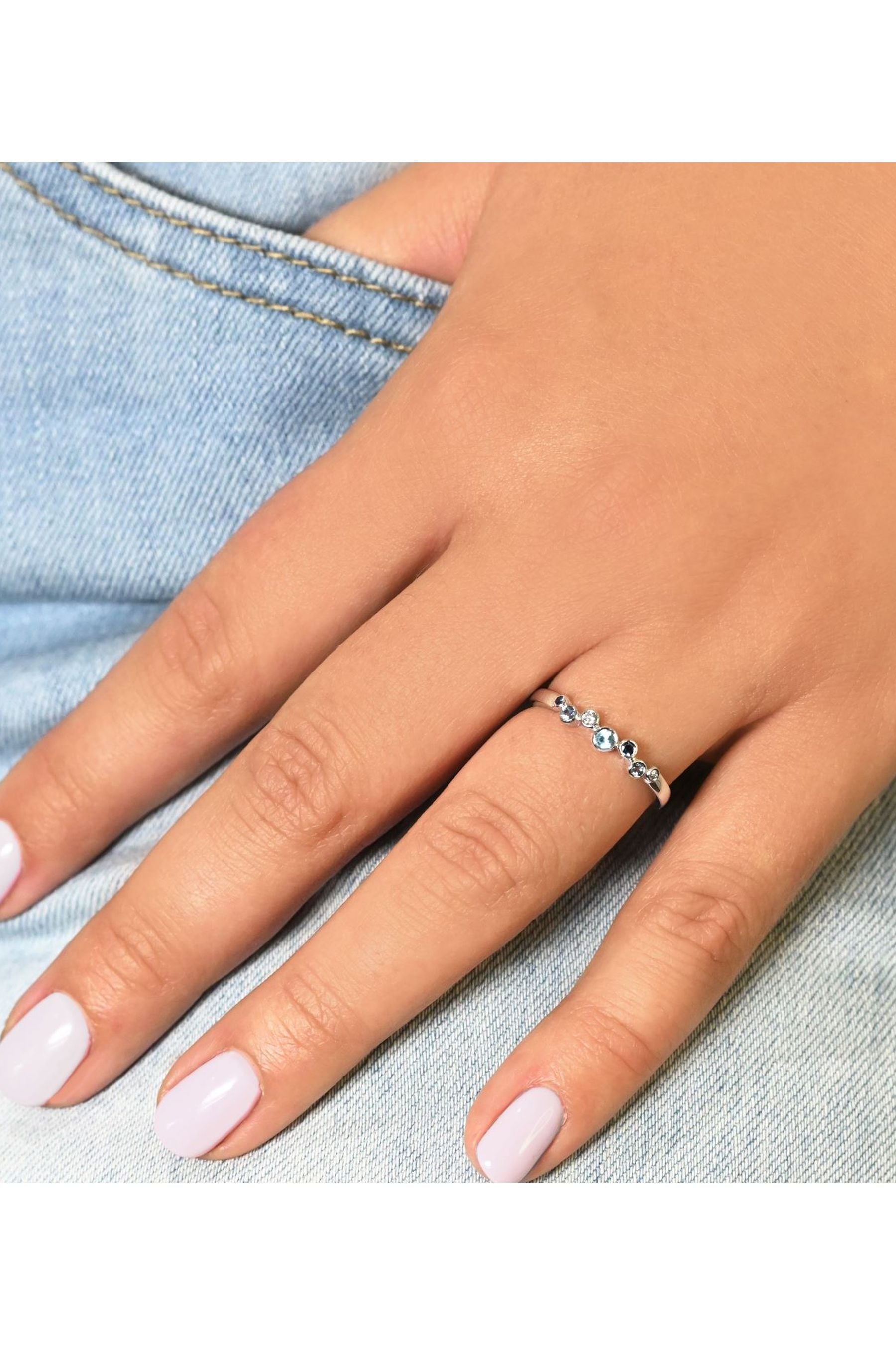 Festive Drop Blue 0,02ct + 0,01ct + Topaasi + Sinisafiiri 15,5