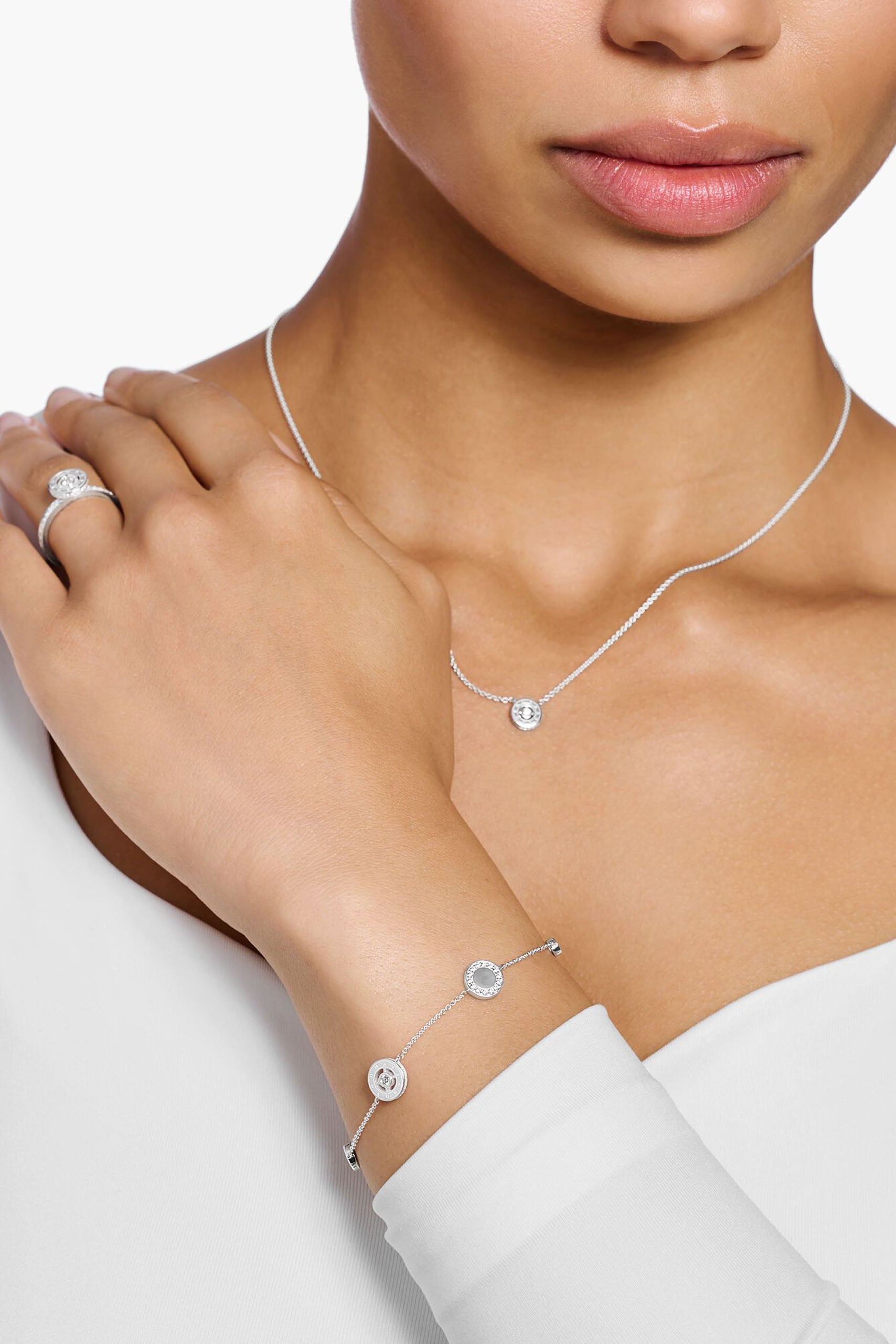 Thomas Sabo Circles with white stones hopeinen rannekoru Säädettävä:16/19cm