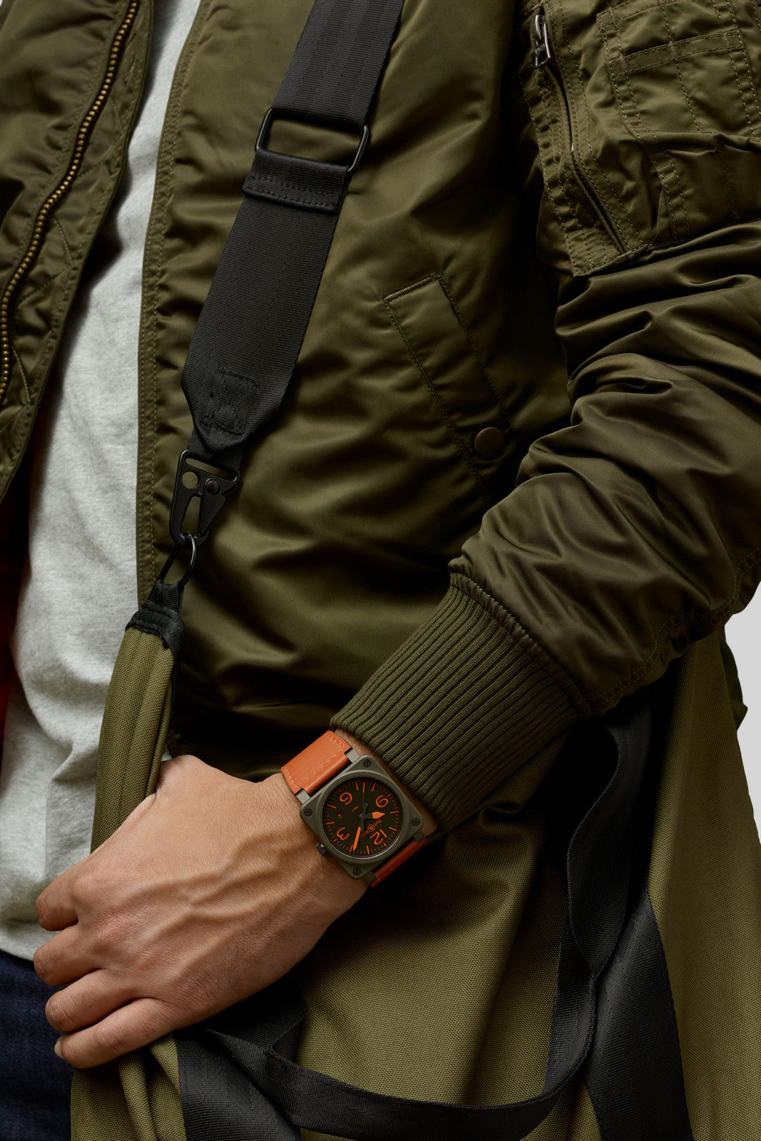 Bell & Ross BR 03-92 MA-1 rannekello Default Title