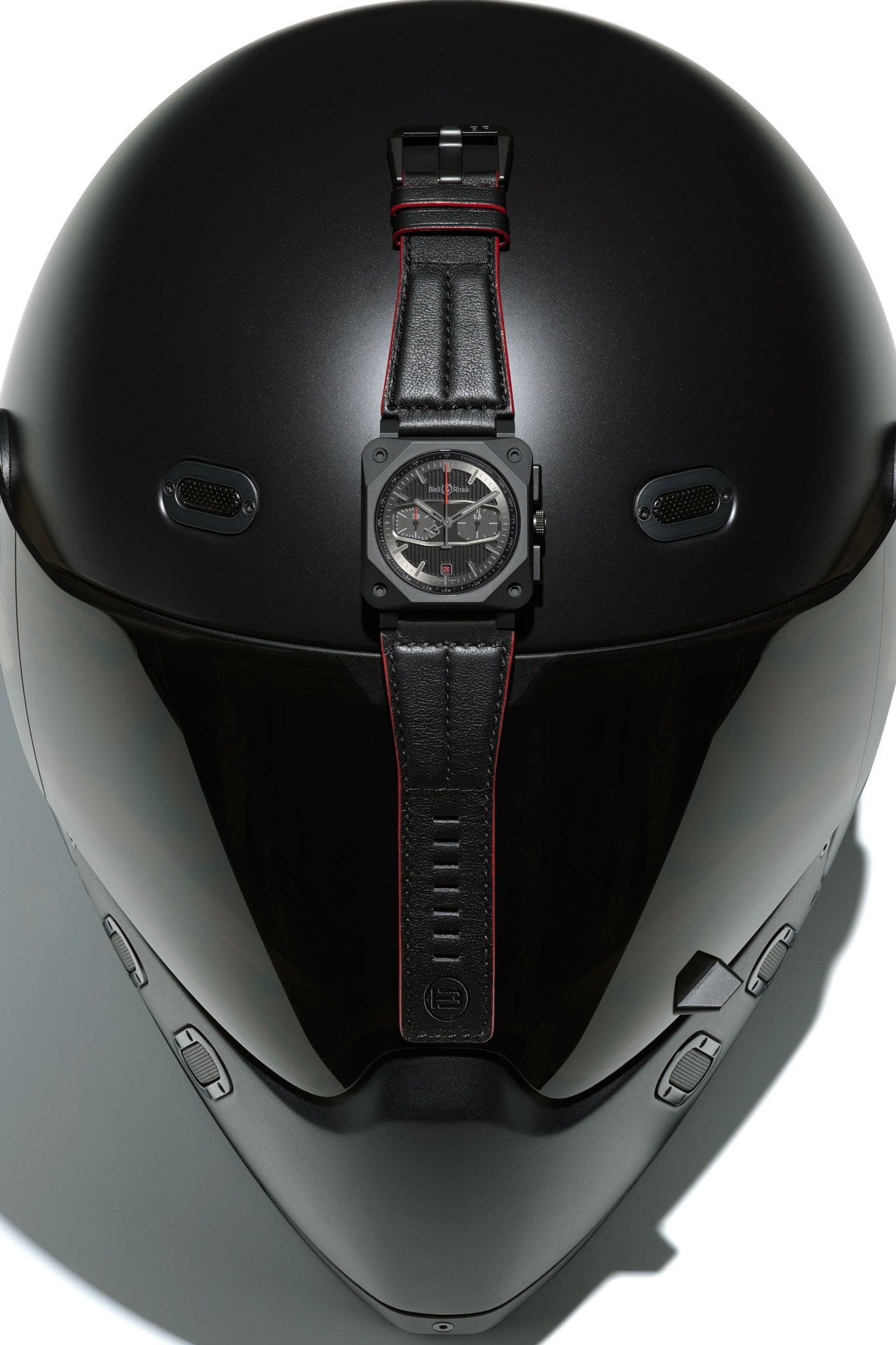 Bell & Ross BR 03-94 Blacktrack Limited Edition rannekello