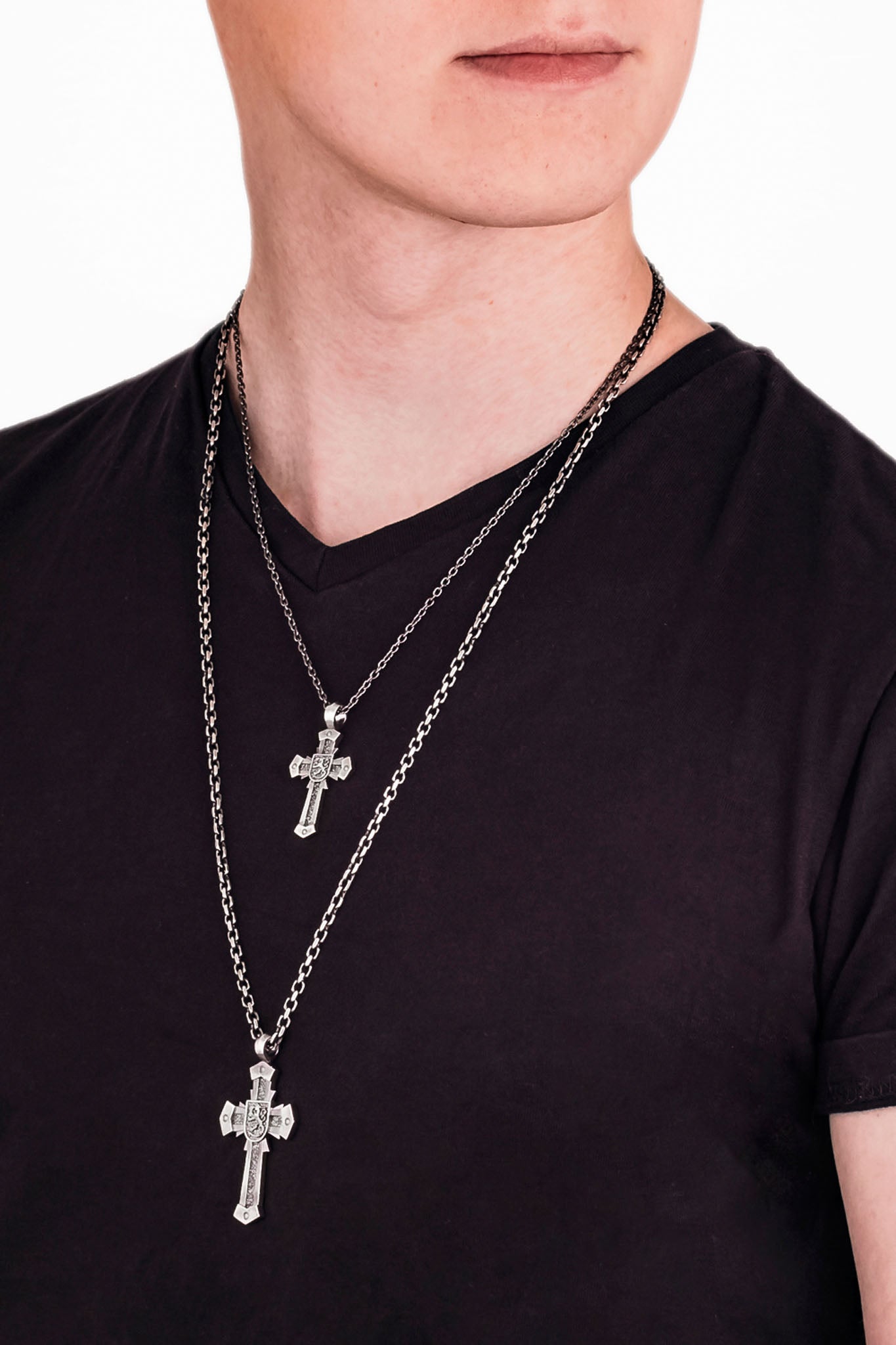 Lumoava 1917 risti kaulakoru 50cm