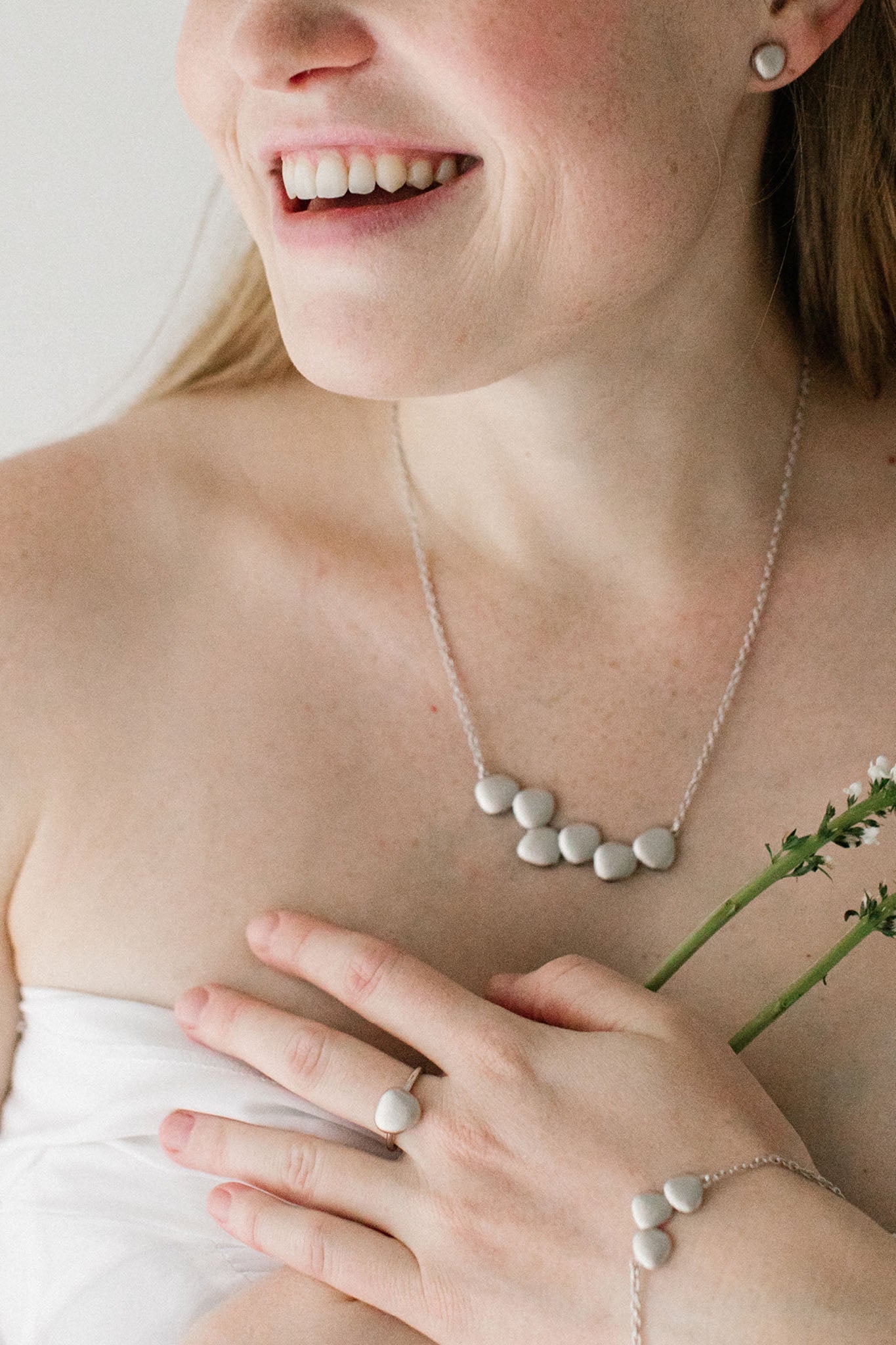 Lumoava Luoto kultainen kaulakoru Säädettävä:45/50cm