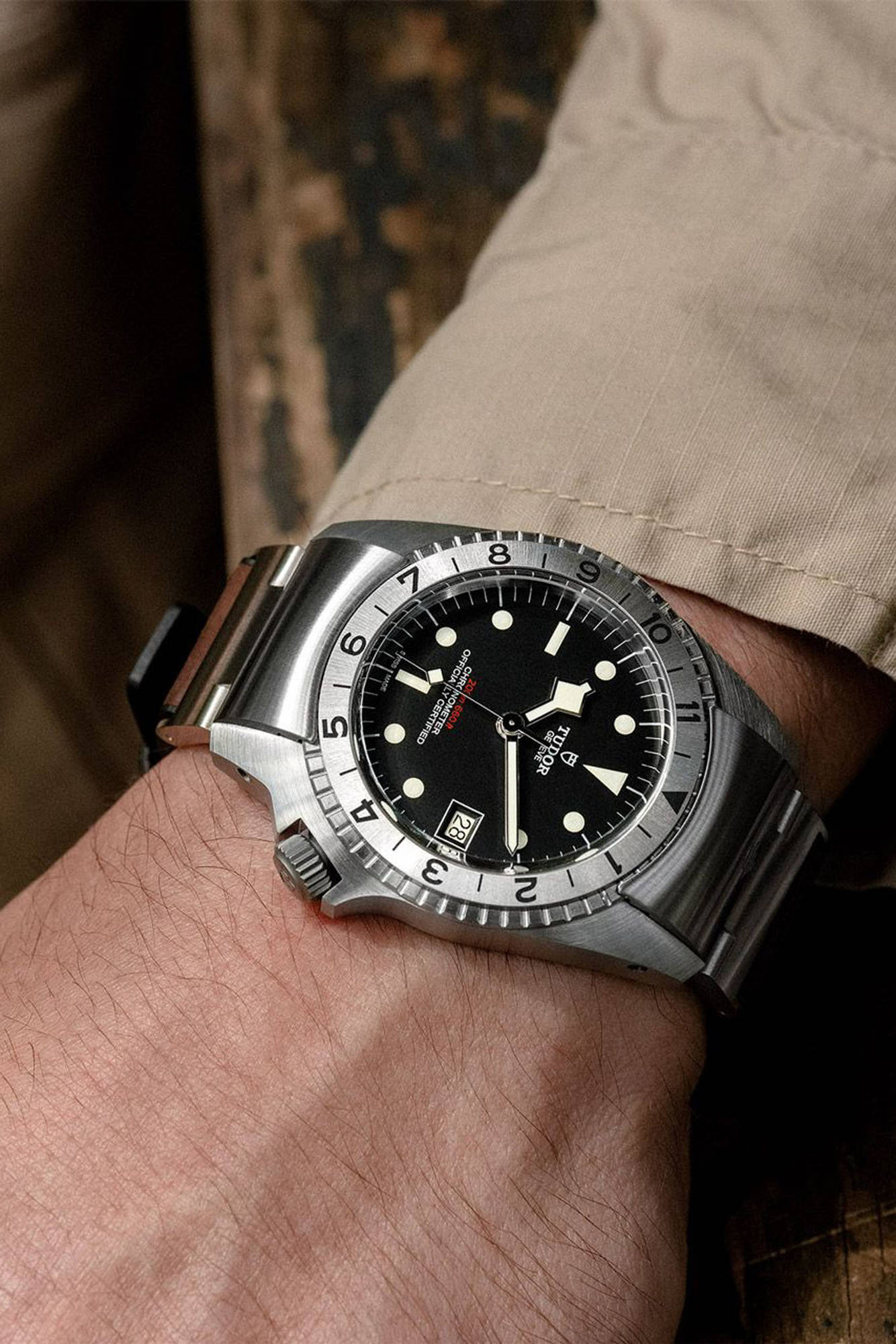 Tudor Black Bay P01 rannekello