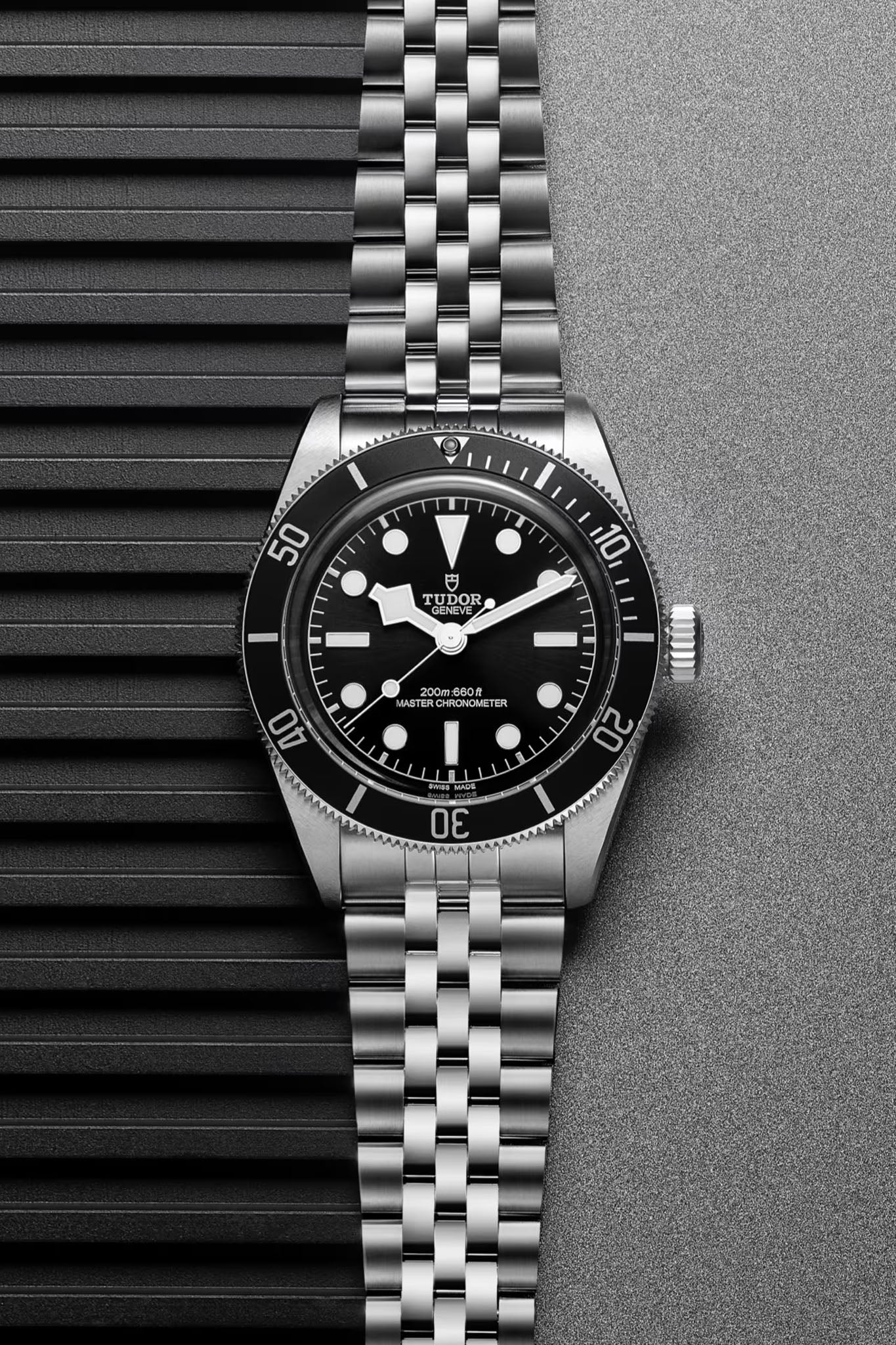 Tudor Black Bay miesten rannekello