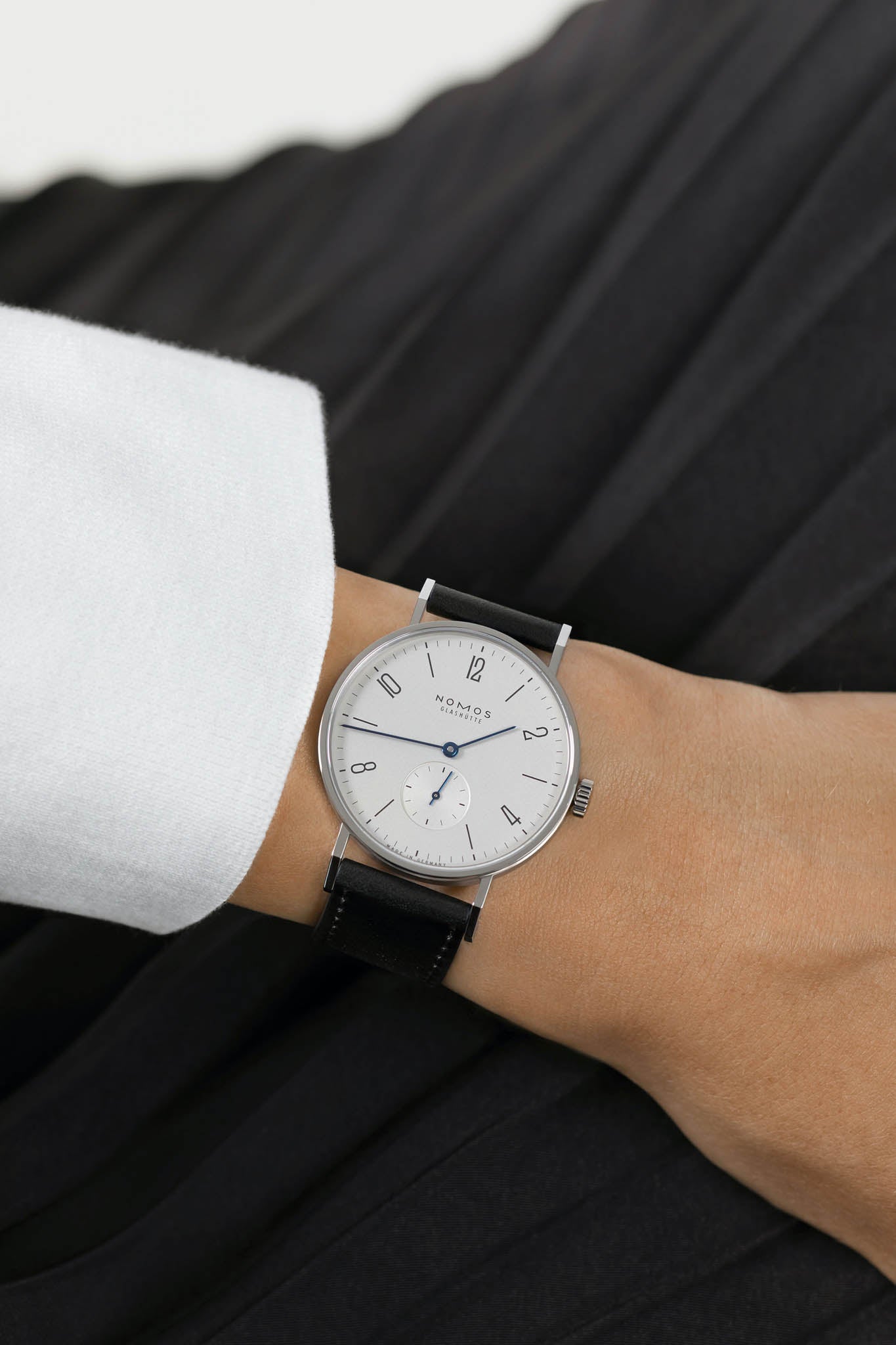 Nomos Tangente rannekello Default Title