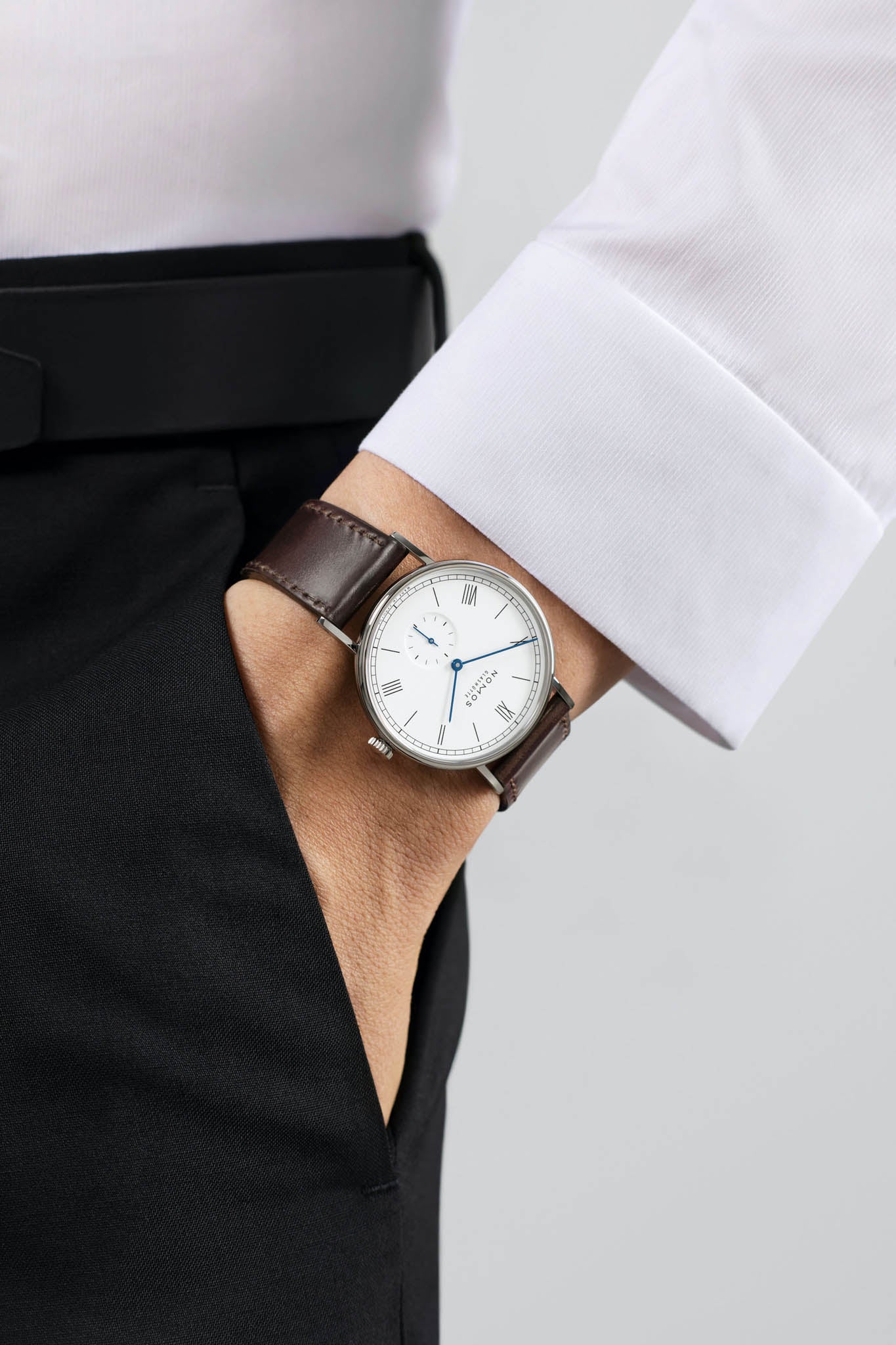 Nomos Ludwig 38 Enamel White rannekello Default Title