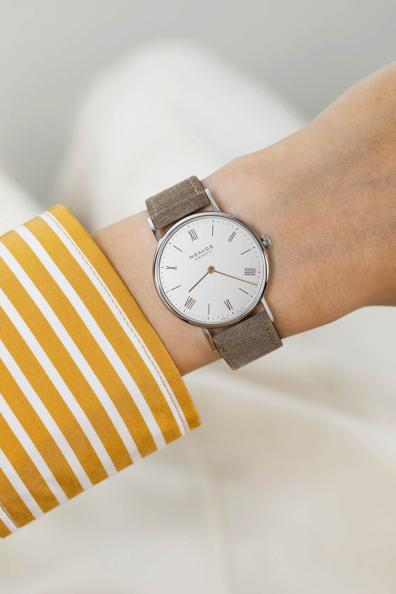 Nomos Ludwig 33 Duo rannekello Default Title