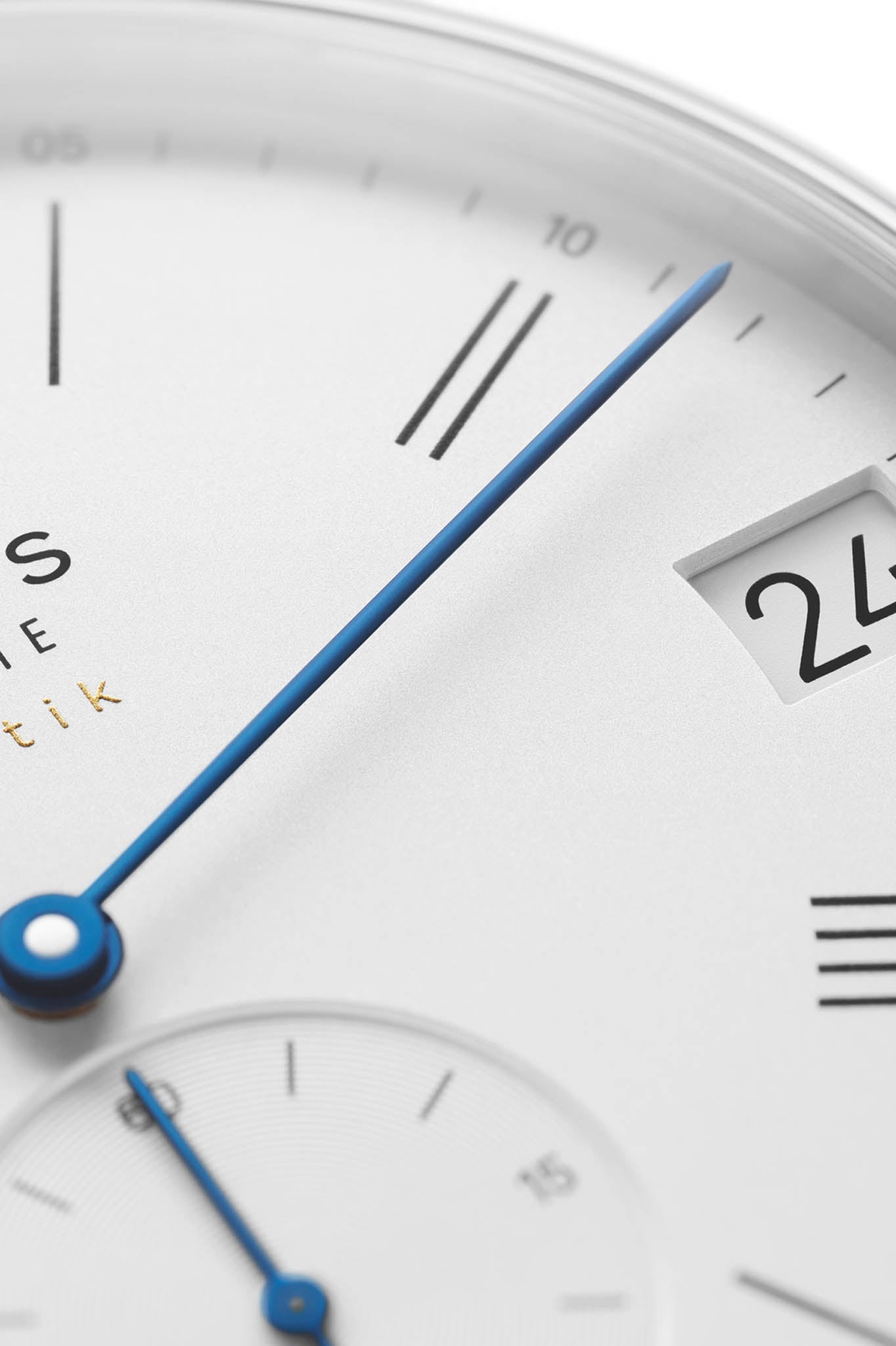 Nomos Ludwig Neomatik 41 Date rannekello Default Title