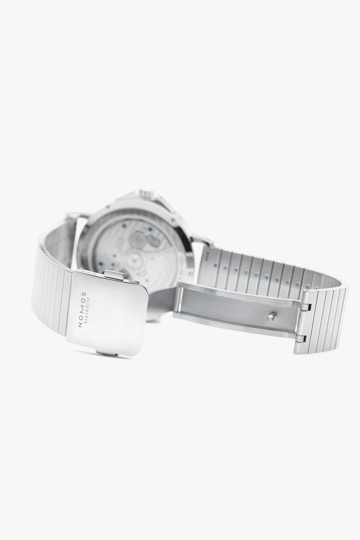 Nomos Tangente Sport Neomatik 42 Date Marine Black rannekello Default Title