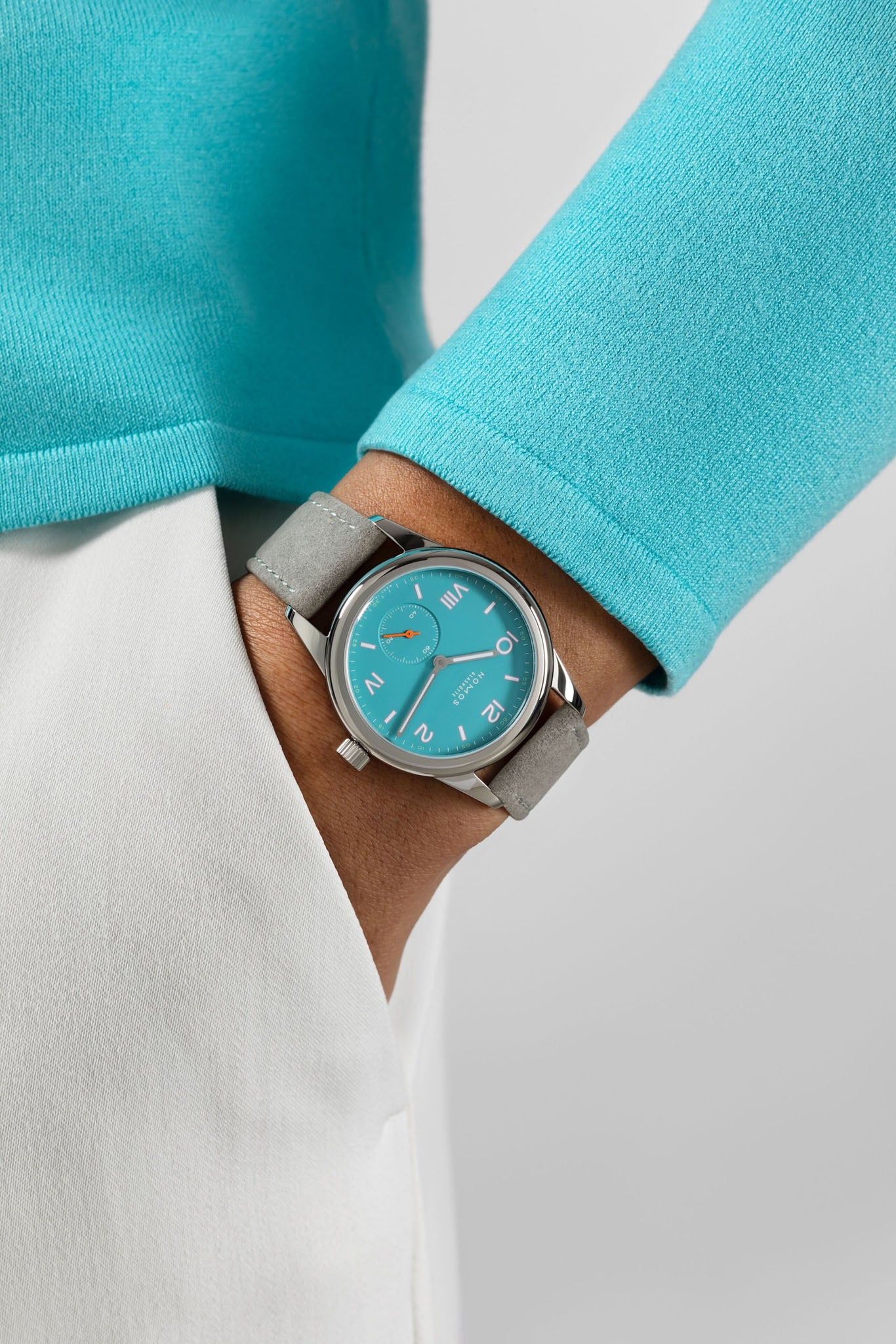 Nomos Glashütte Club Campus 36 Endless Blue rannekello