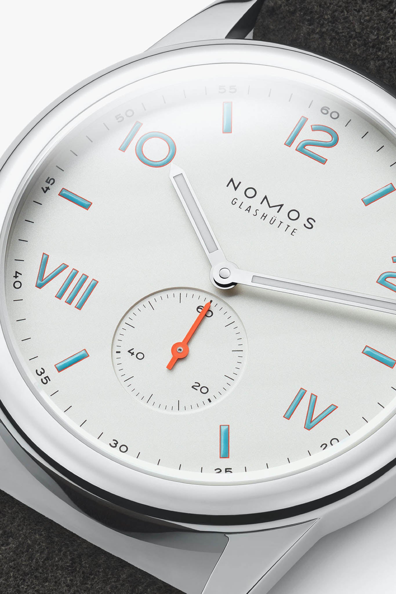 Nomos Club Campus 38 rannekello Default Title
