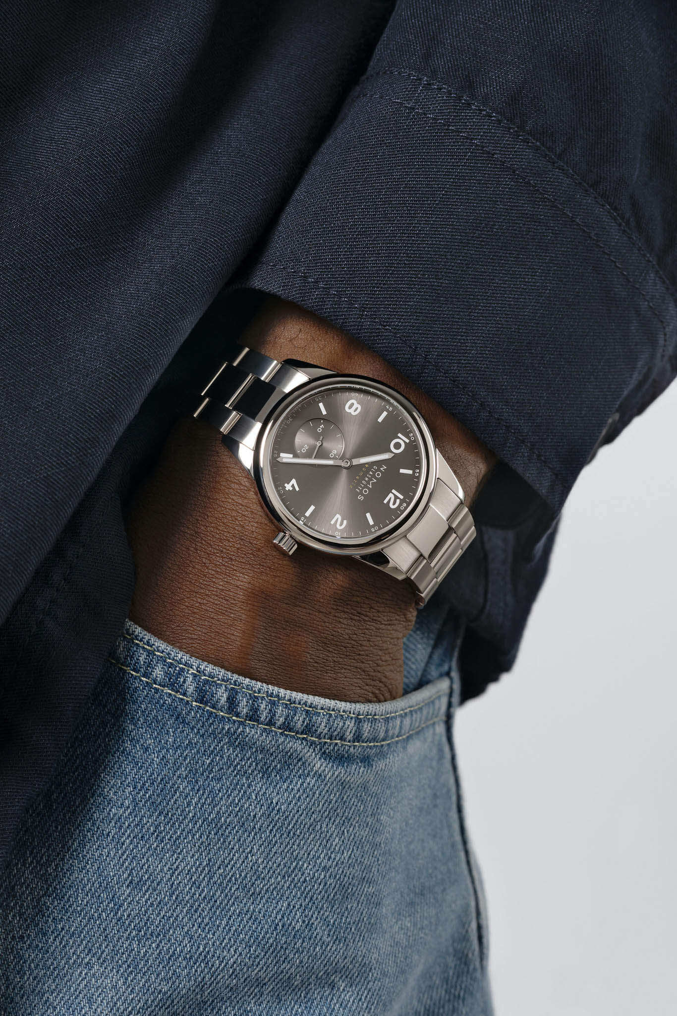 Nomos Glashütte Club Sport Neomatik 39 Smoke rannekello