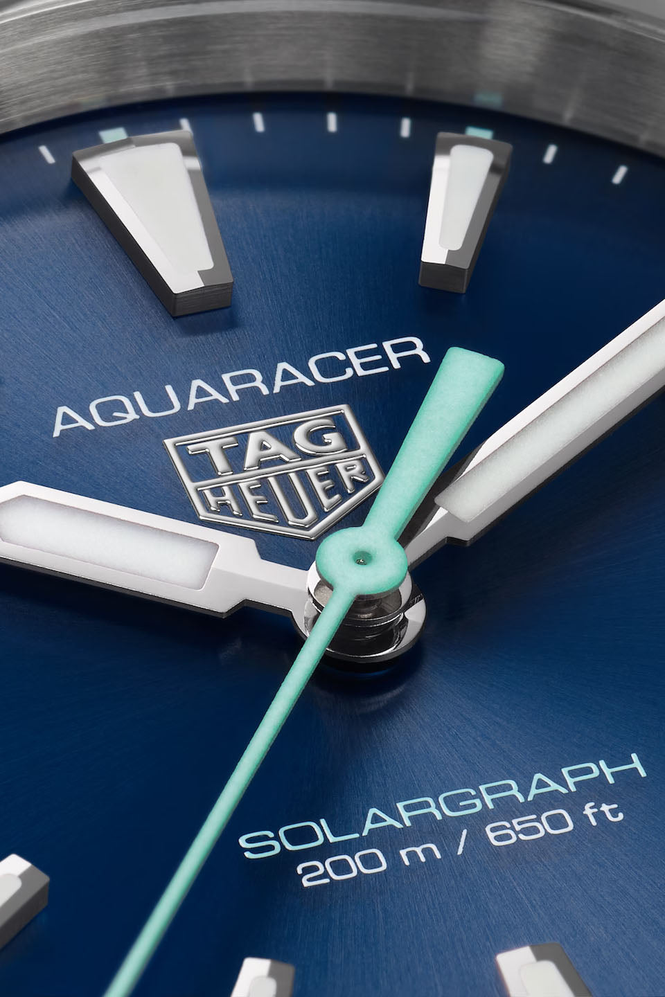 TAG Heuer Aquaracer Professional 200 Solargraph rannekello