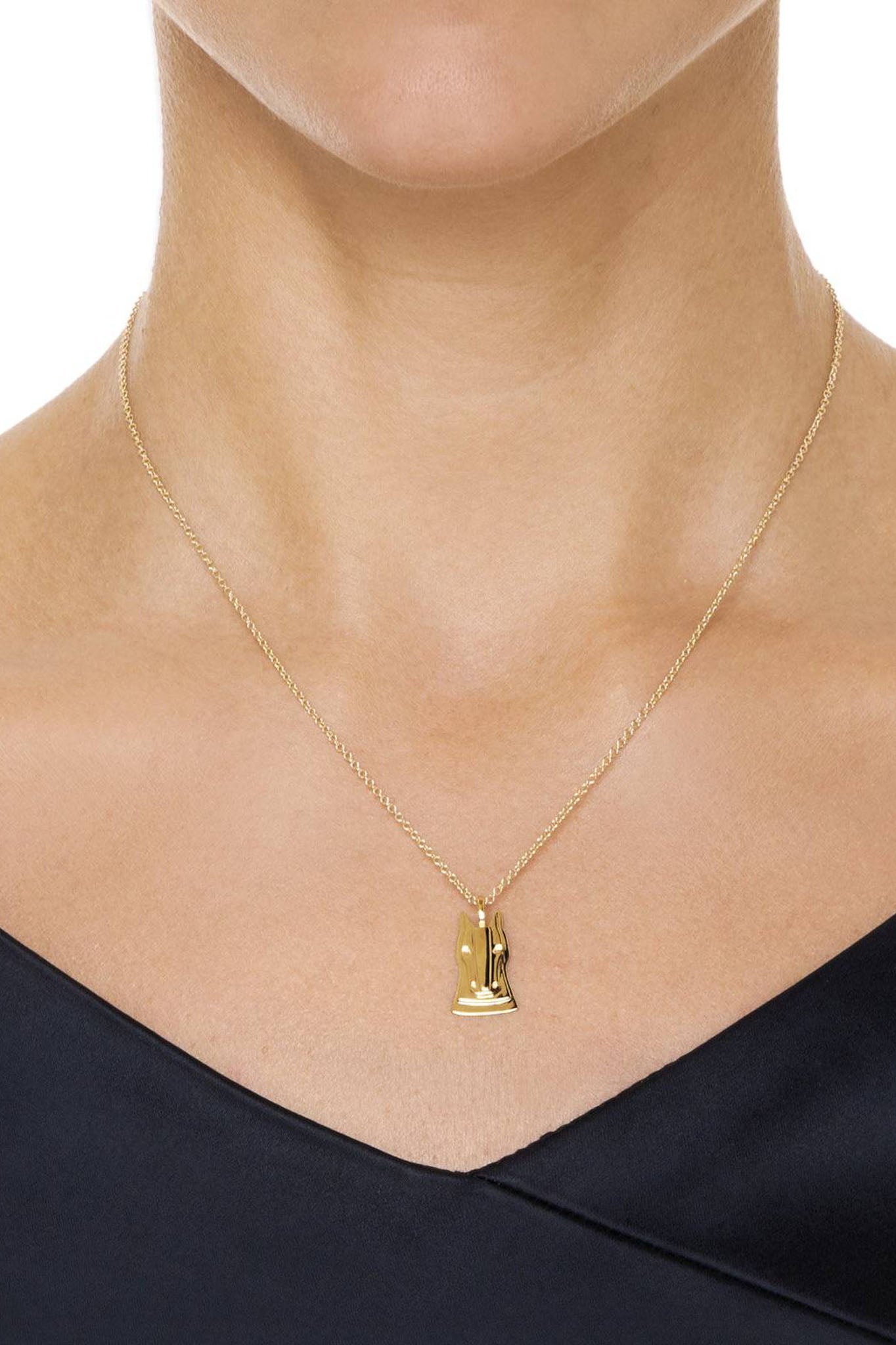 Efva Attling A Horse With No Name Pendant kultainen kaulakoru