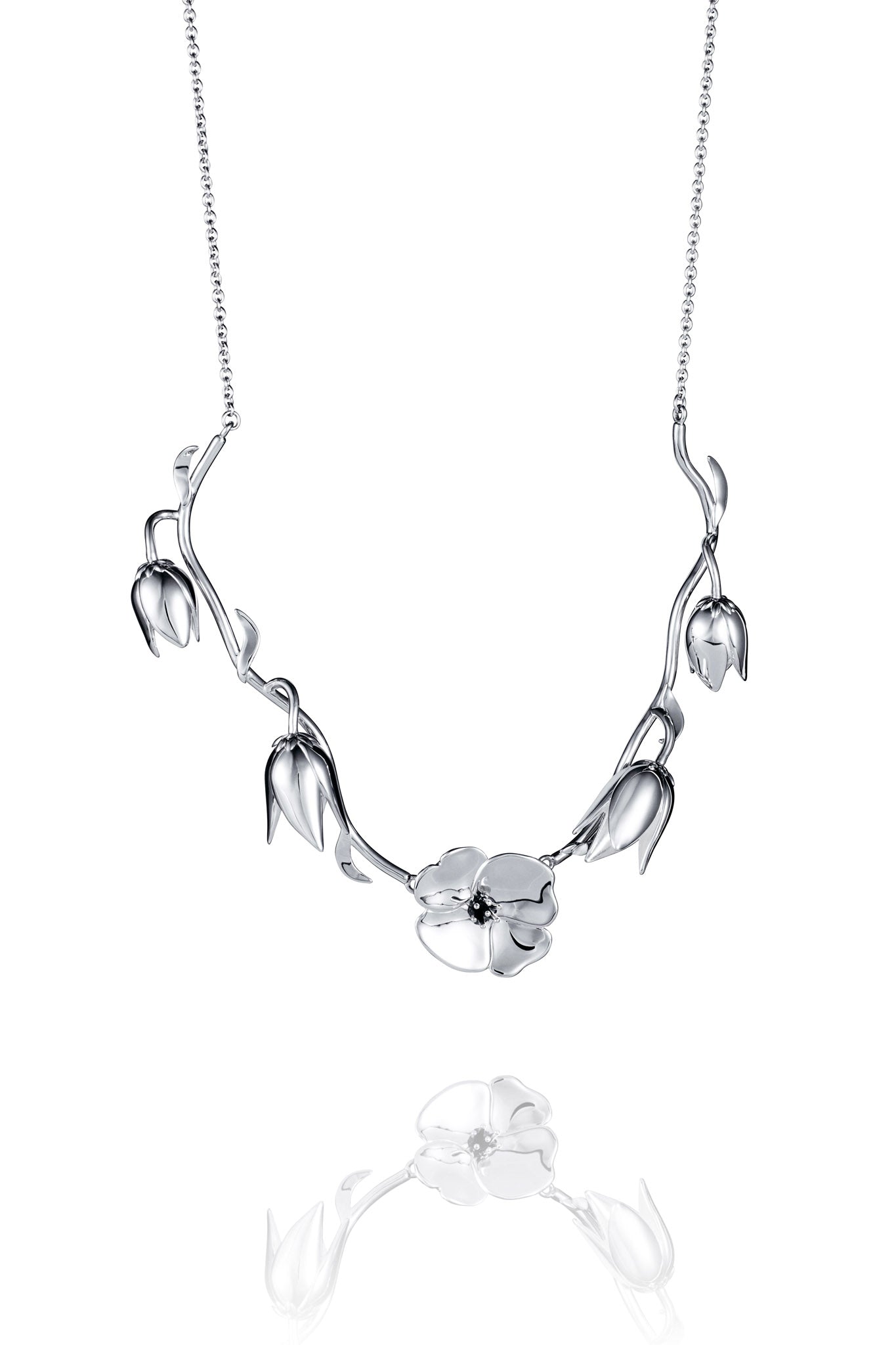 Efva Attling Helleborus Collier hopeinen kaulakoru