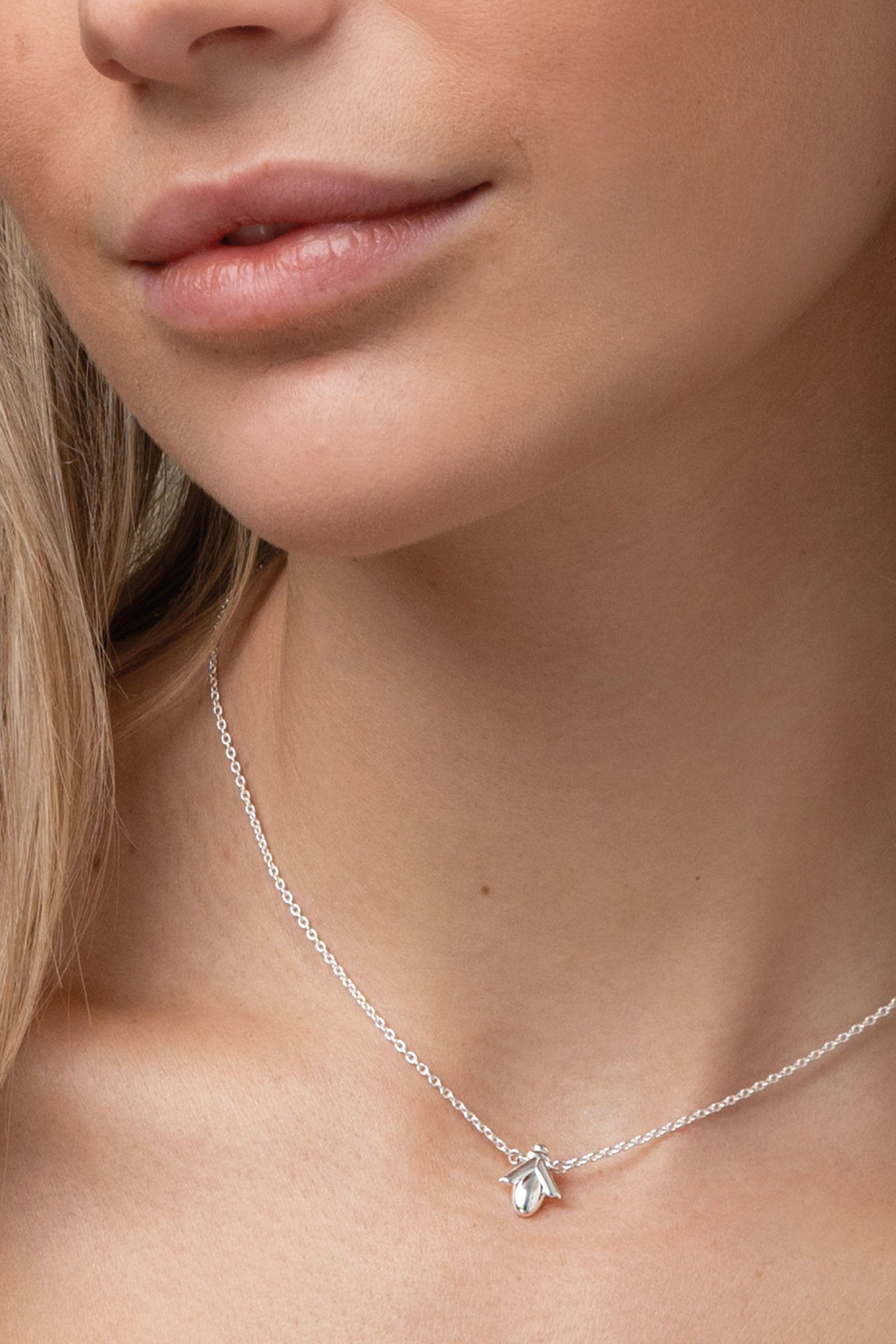 Efva Attling Oh Babee Necklace hopeinen kaulakoru