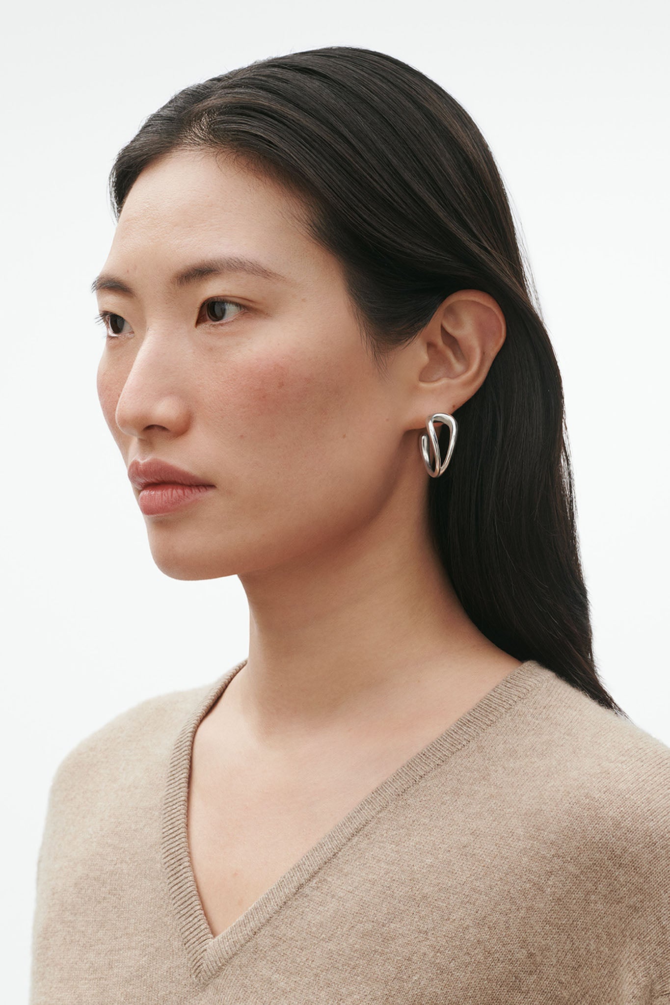 Georg Jensen Mercy Swirl hopeiset korvakorut