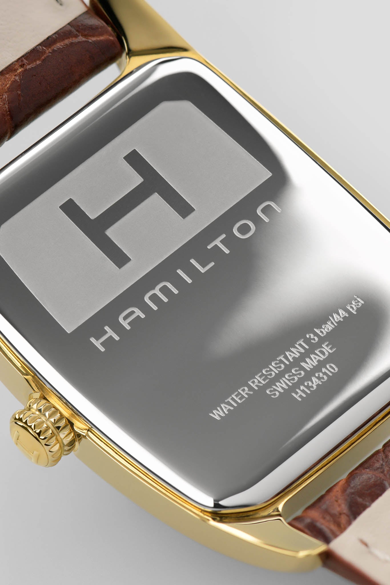 Hamilton Boulton 27 Quartz rannekello