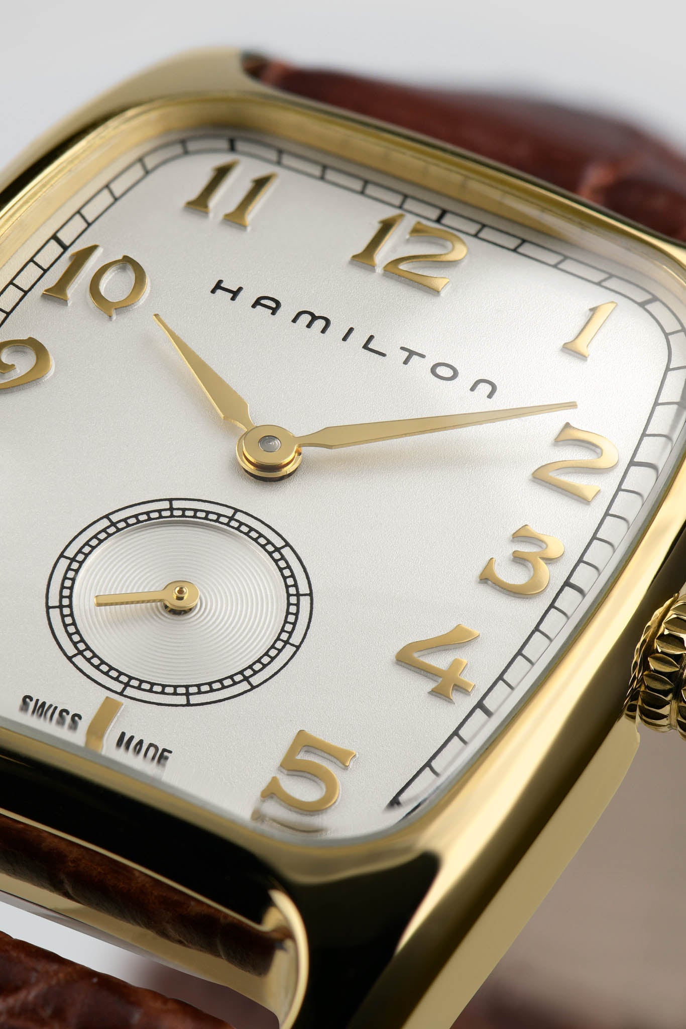 Hamilton Boulton 27 Quartz rannekello