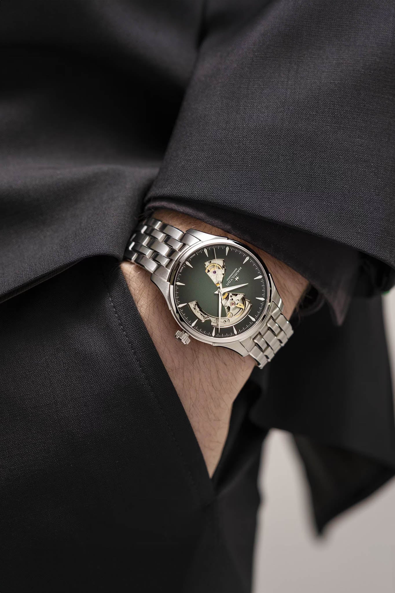 Hamilton Jazzmaster Open Heart 40 rannekello