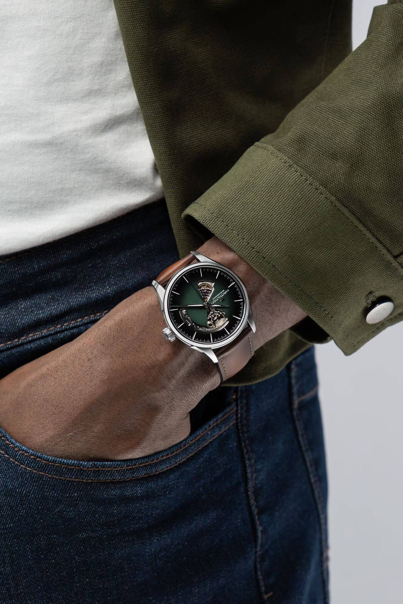 Hamilton Jazzmaster Open Heart 42 rannekello