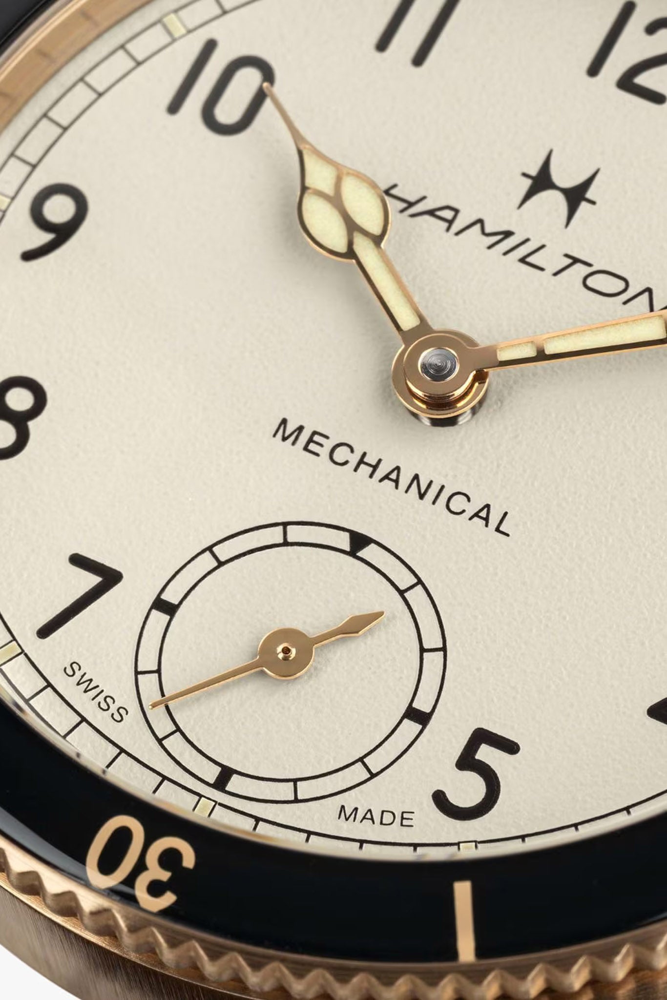 Hamilton Khaki Aviation Pilot Pioneer Mechanical 43 rannekello