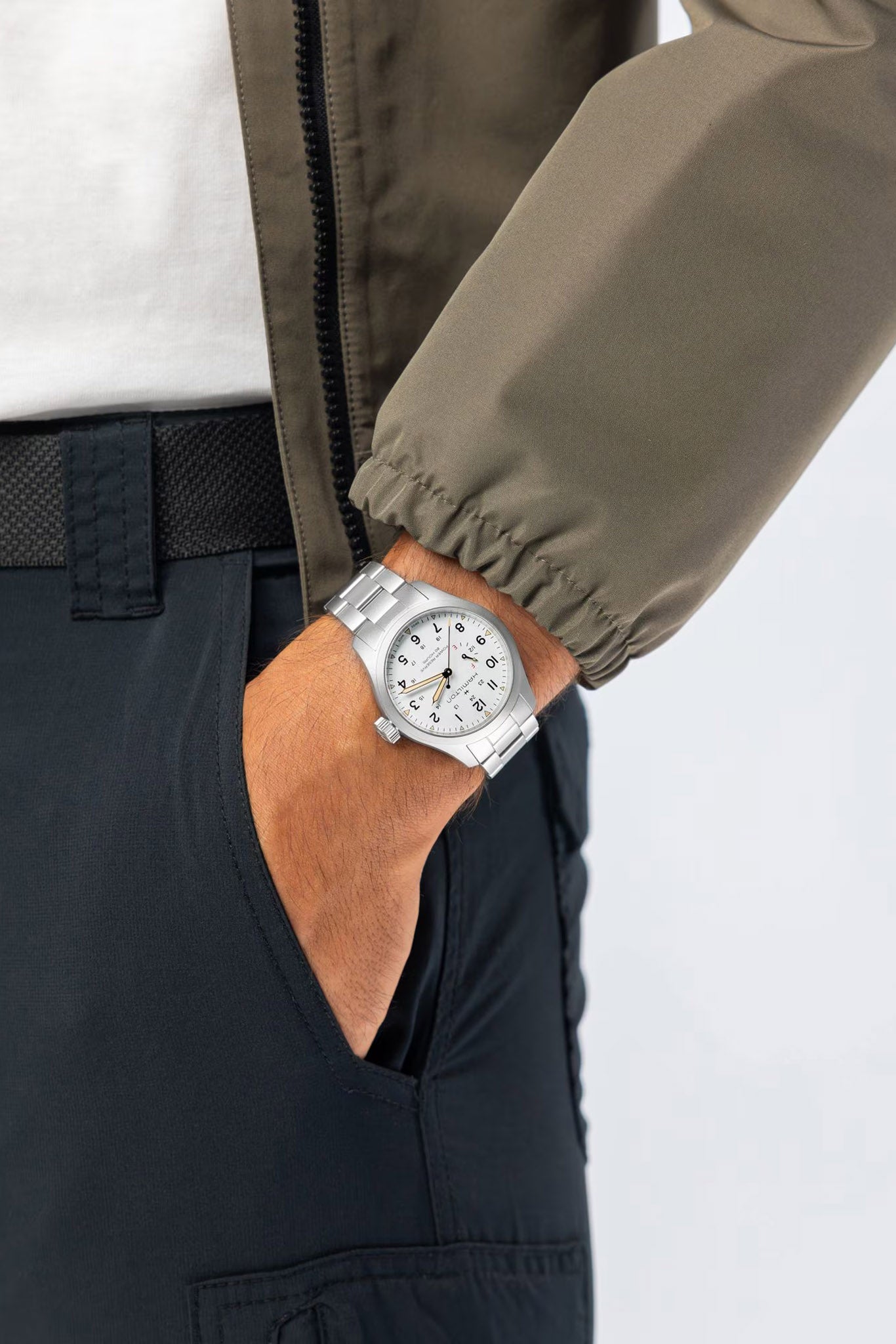 Hamilton Khaki Field Mechanical Power Reserve 40 rannekello