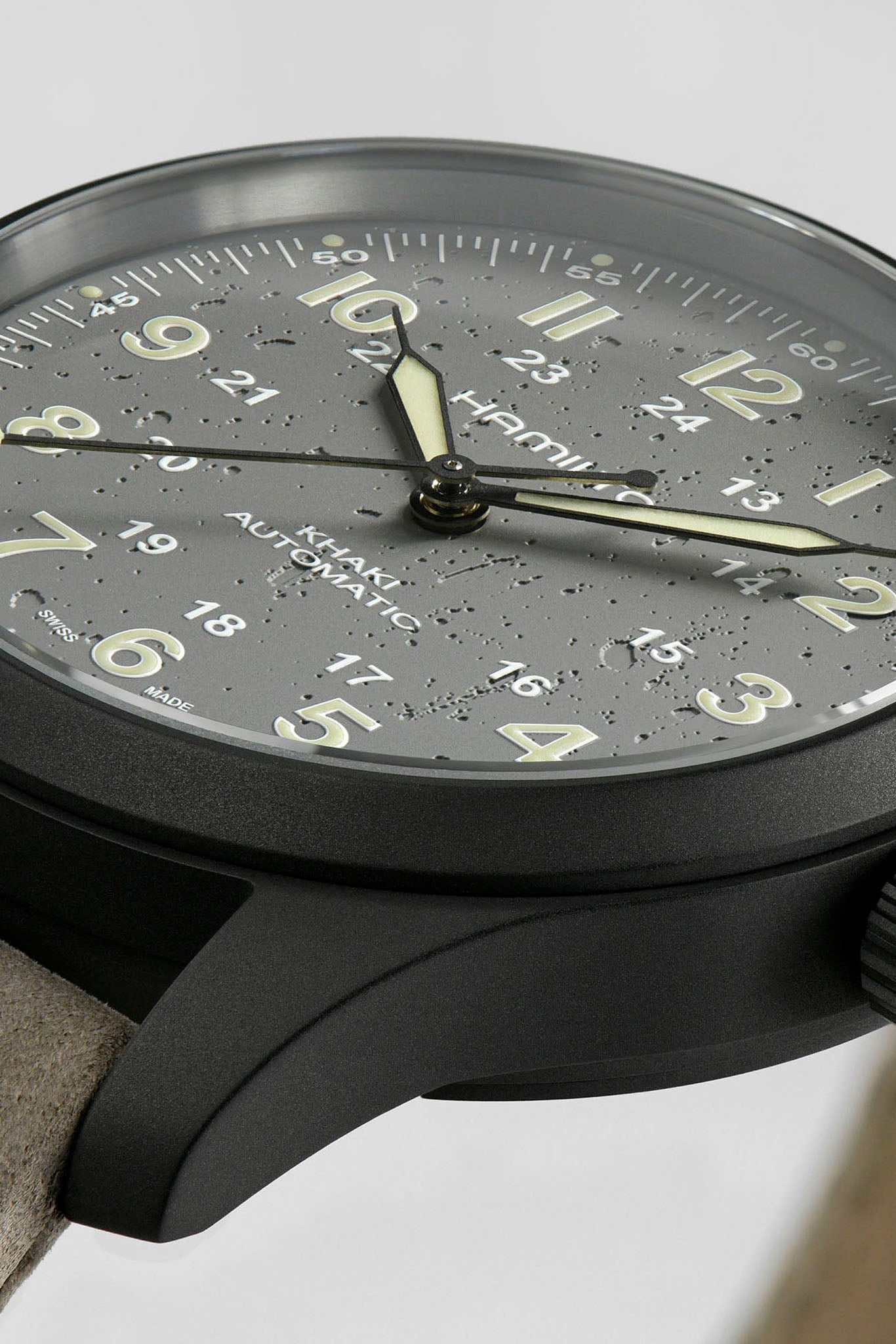 Hamilton Khaki Field Titanium Auto 38